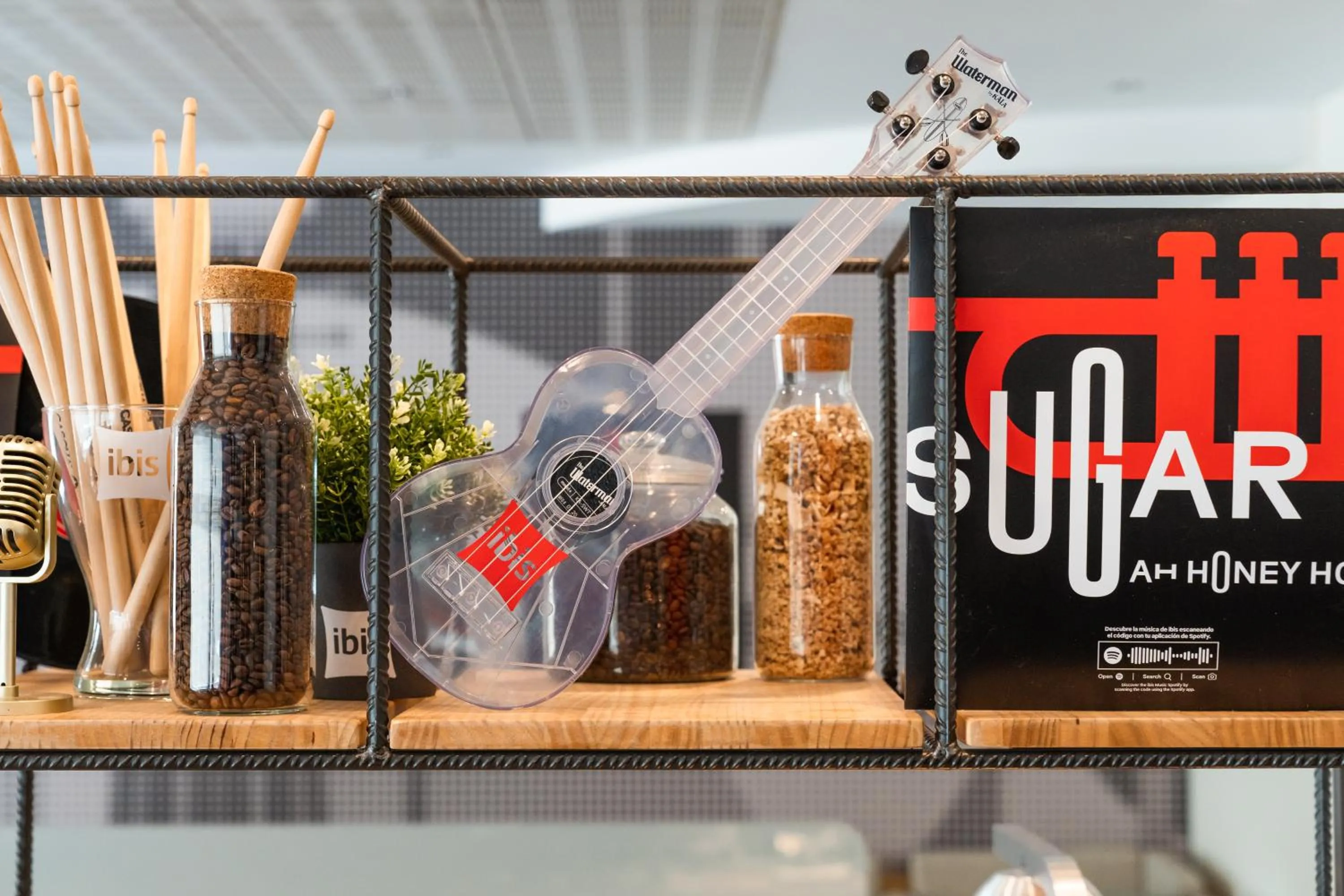 Buffet breakfast in Ibis Madrid Alcobendas