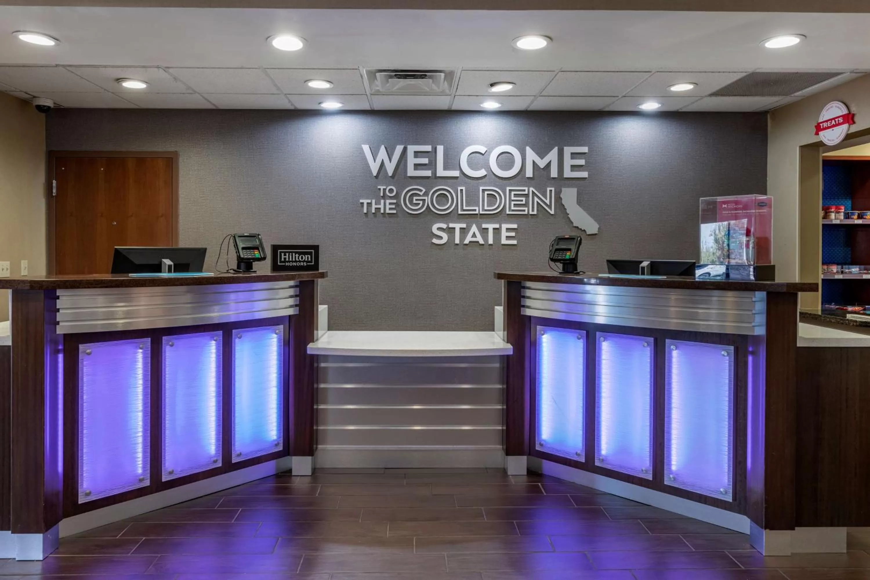 Lobby or reception in Hampton Inn Norco/Corona