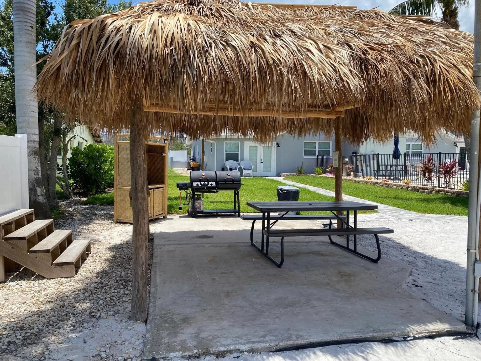 BBQ facilities in Matlacha on Shoreview