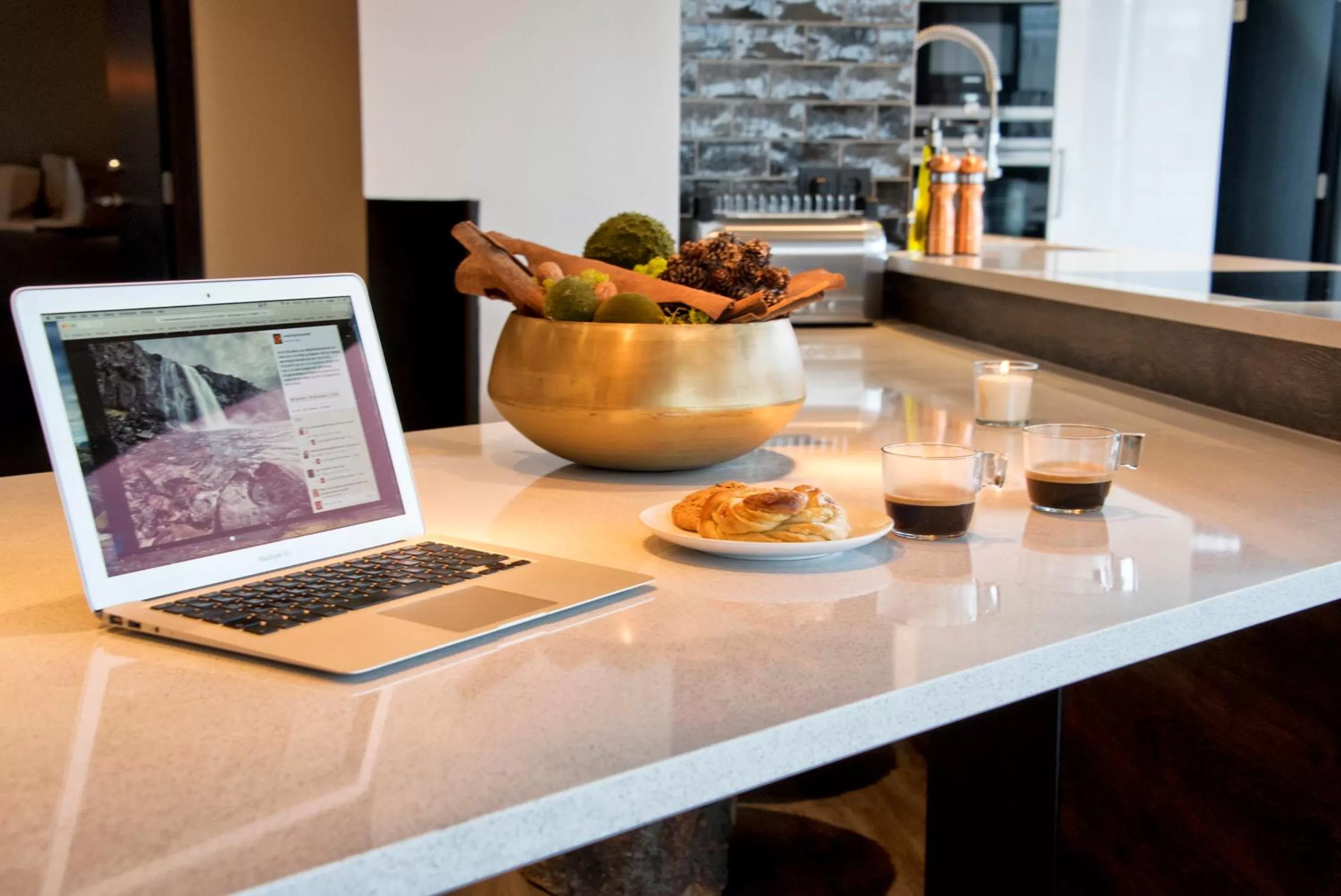 Kitchen or kitchenette in B14 Apartments & Rooms