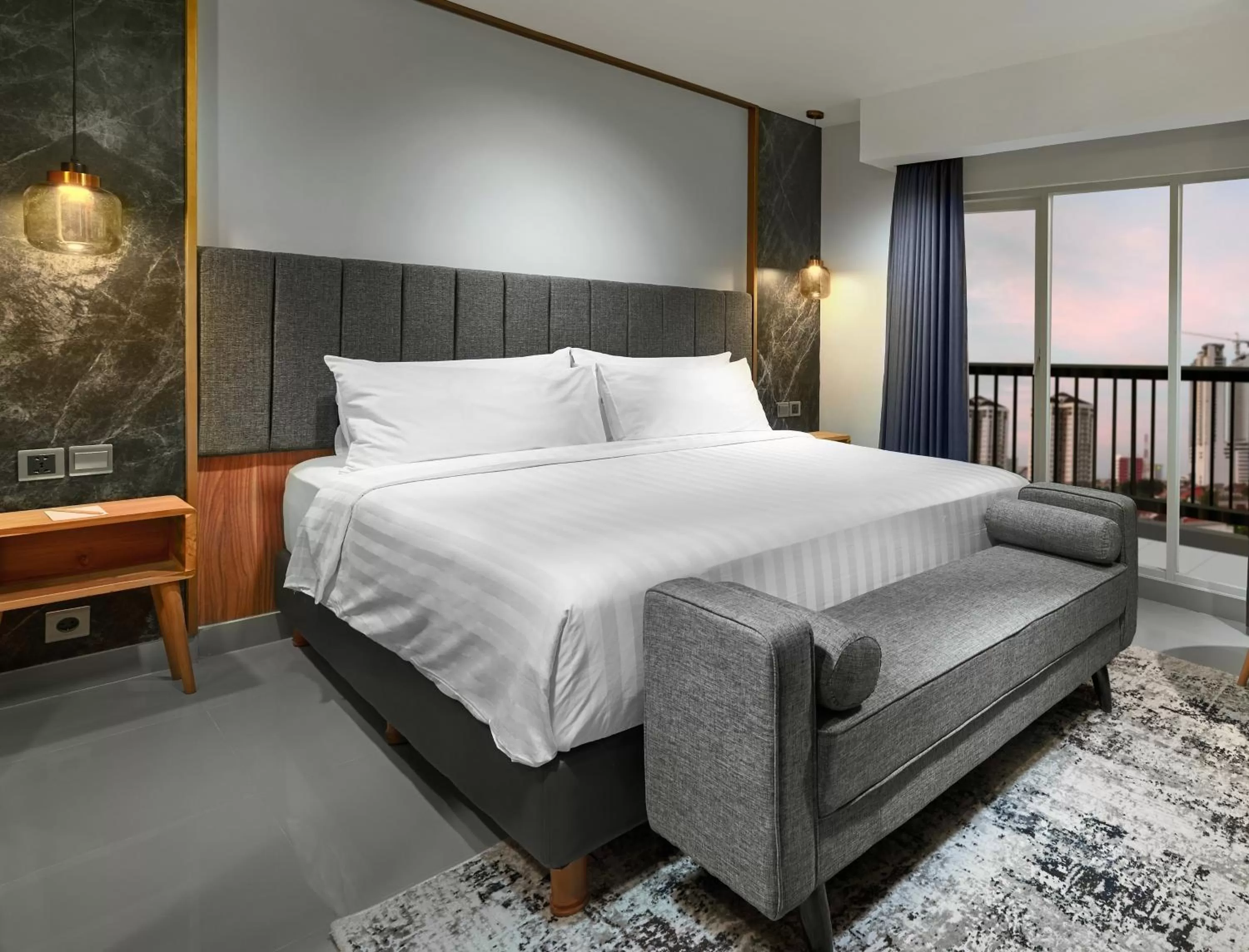 Bedroom, Bed in Aston Inn Jemursari