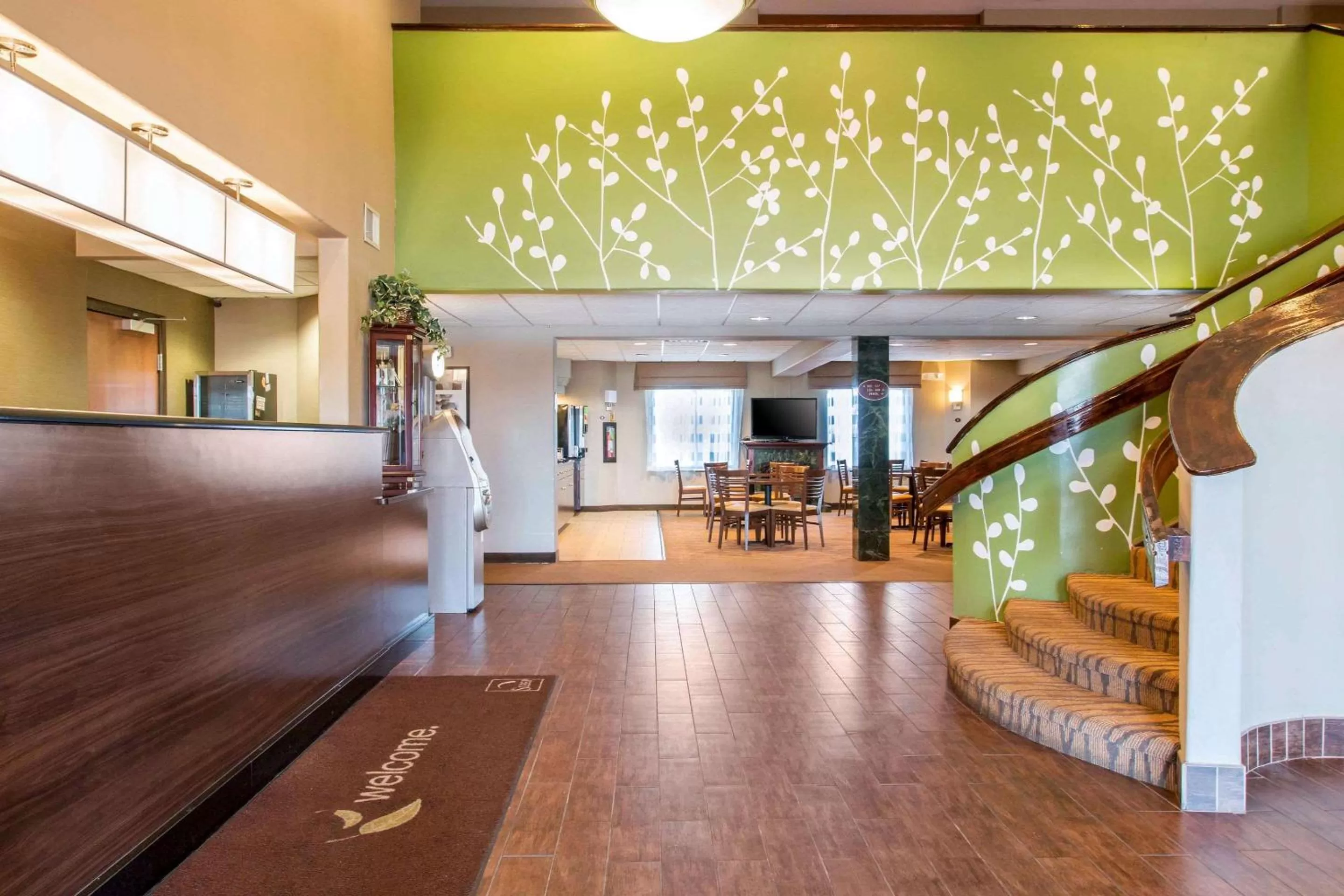 Lobby or reception in Sleep Inn & Suites Oregon - Toledo