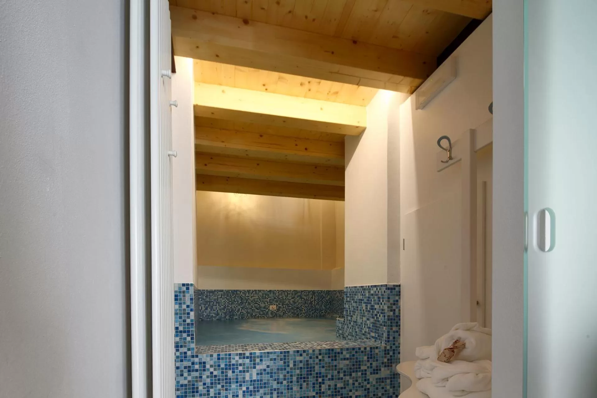 Hot Tub in Le Zitelle di Ron