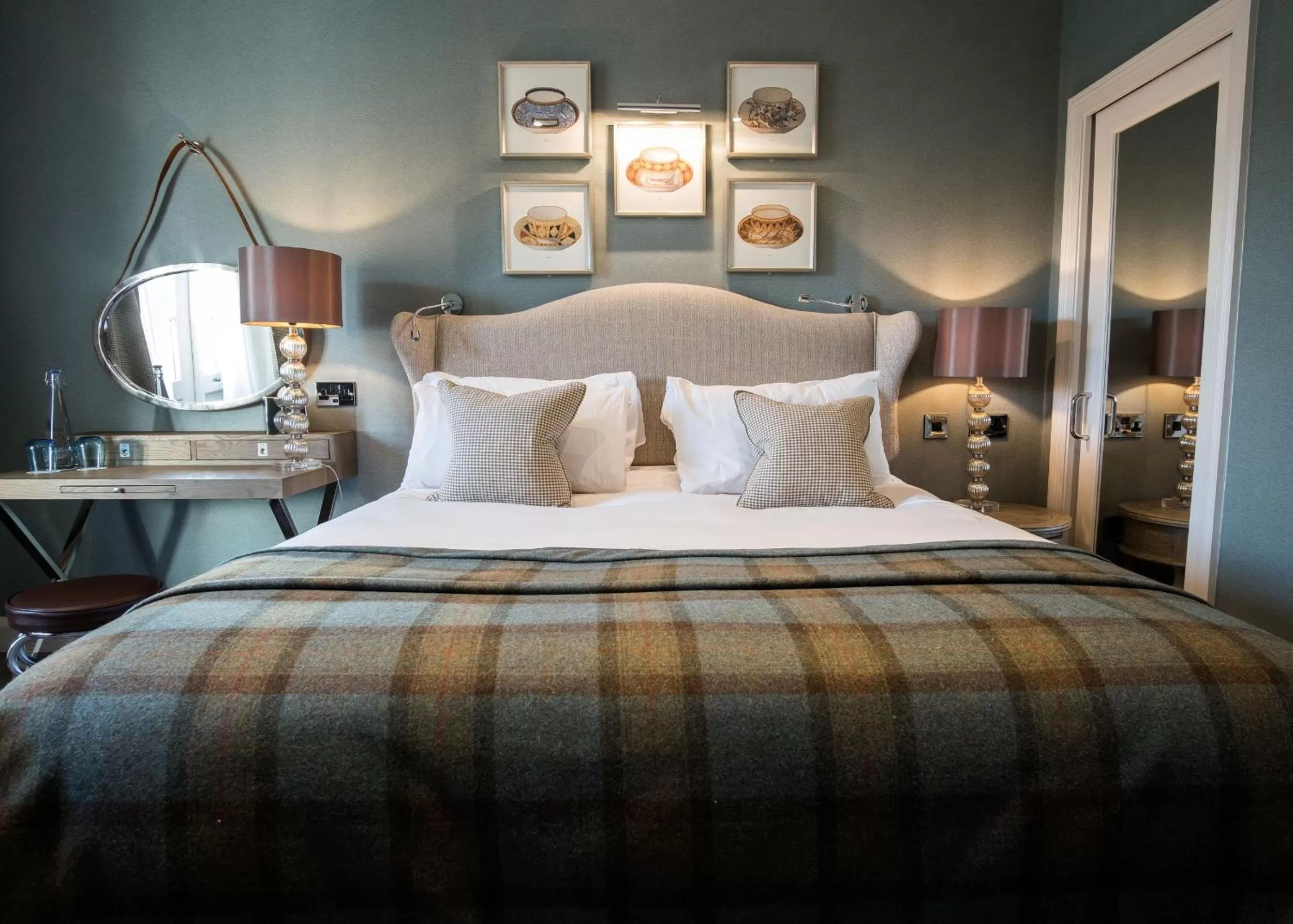 Bed in The Beverley Arms Hotel