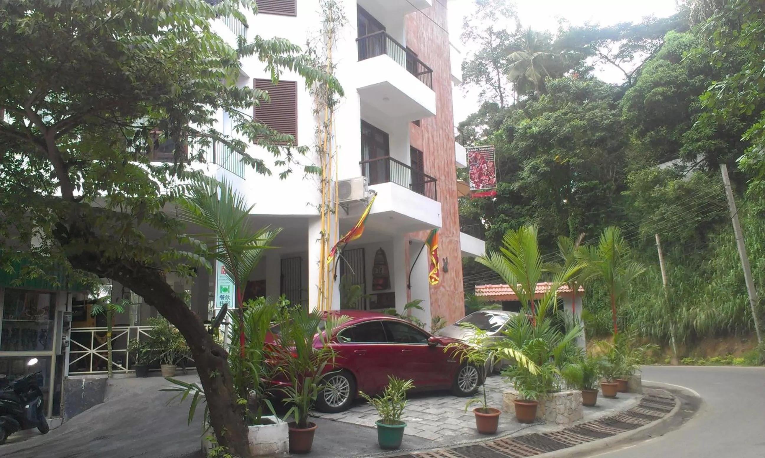 Day, Property Building in Eagle's Residence