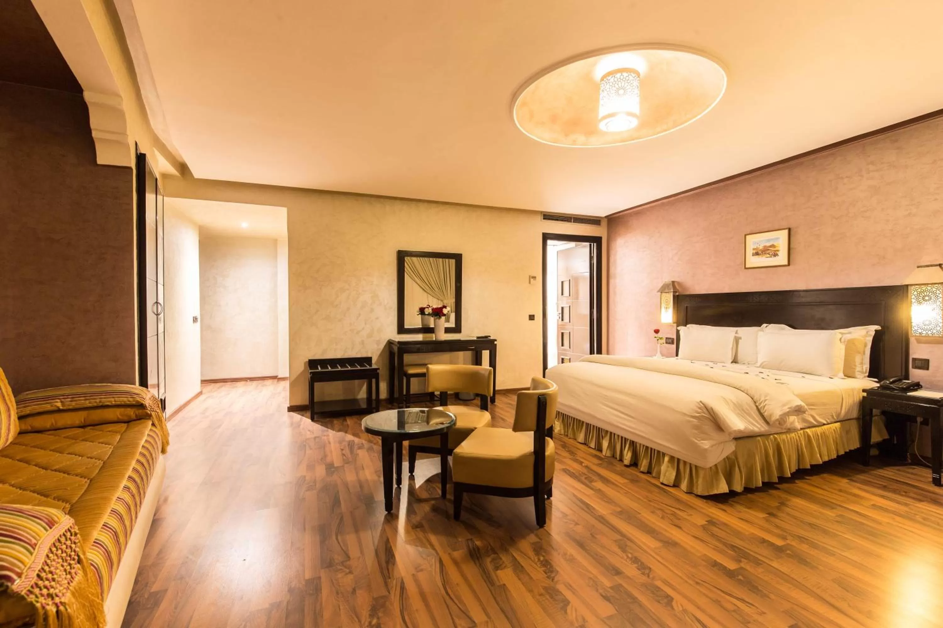 Photo of the whole room, Bed in Hotel Almas