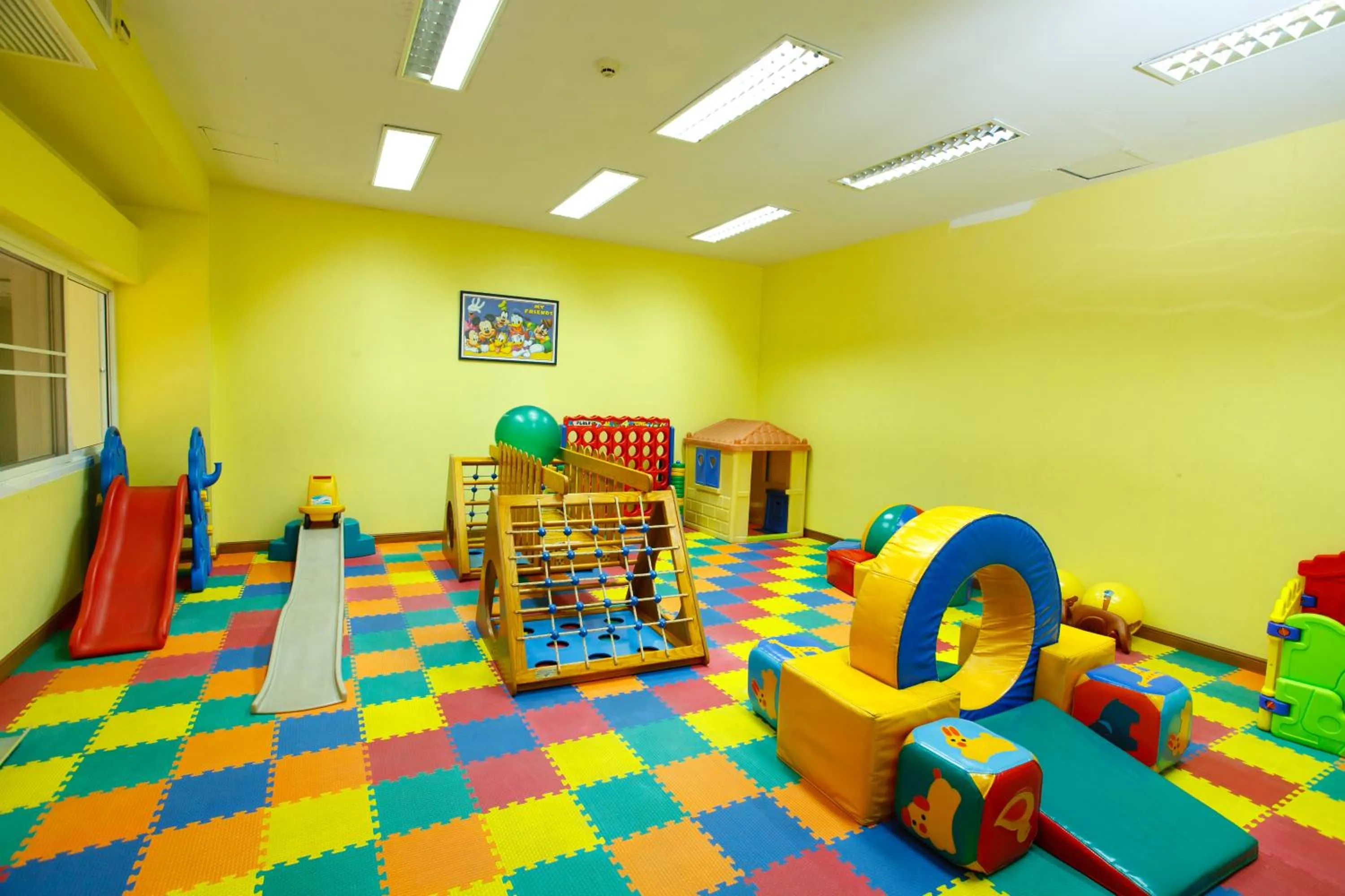 Children play ground in Chaidee Mansion