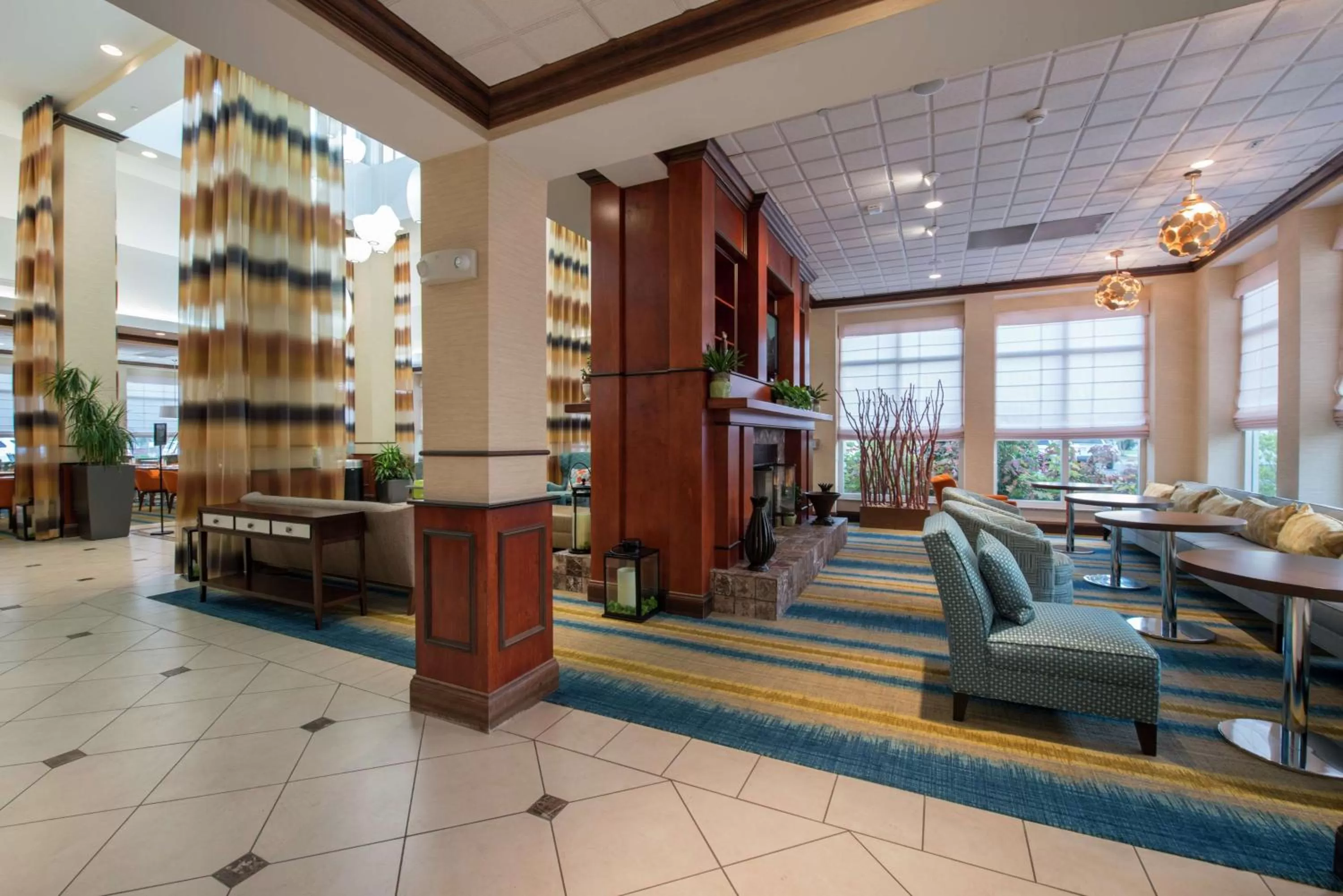 Lobby or reception in Hilton Garden Inn Tupelo