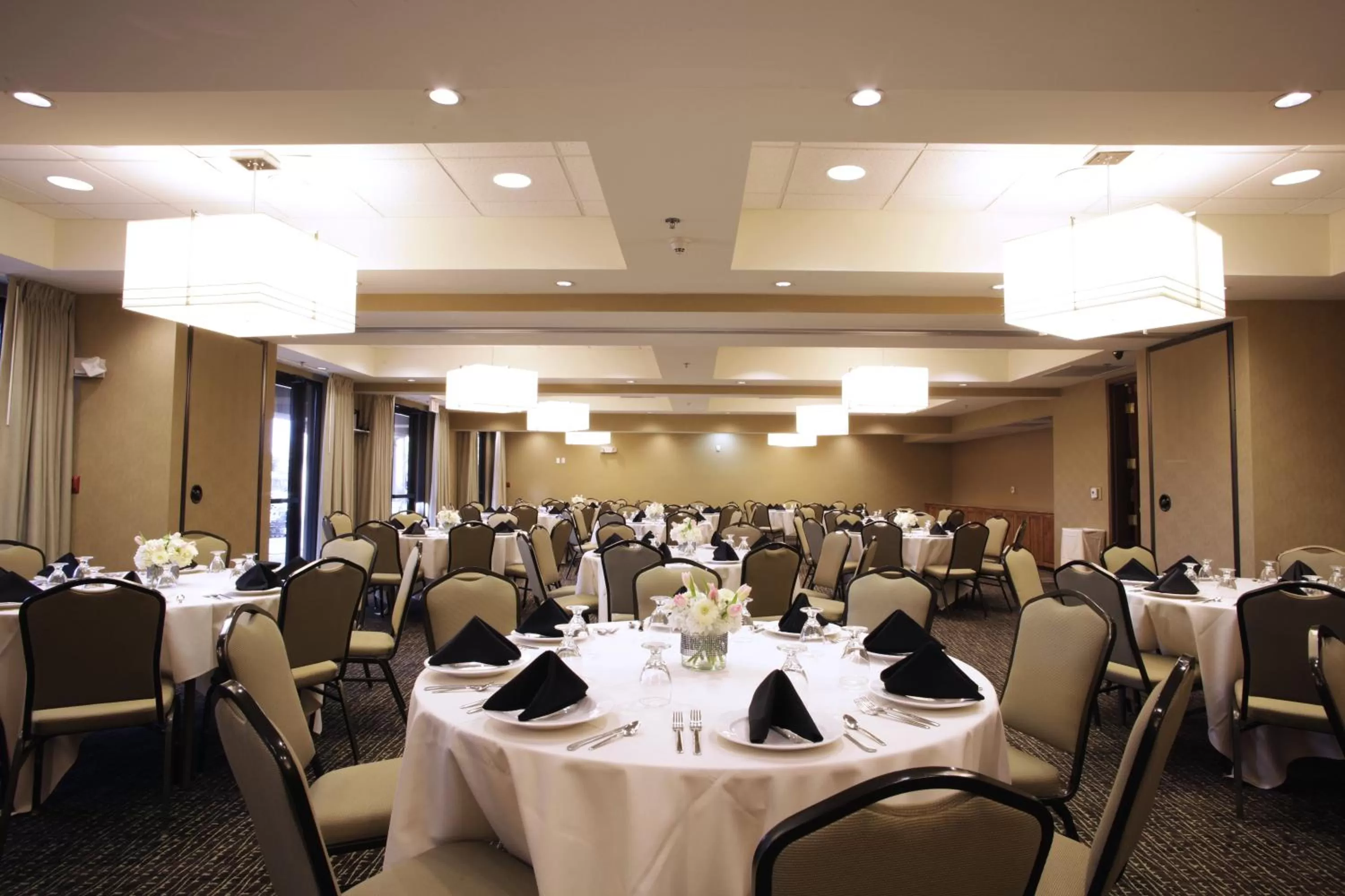 Banquet/Function facilities in Holiday Inn Phoenix/Chandler by IHG