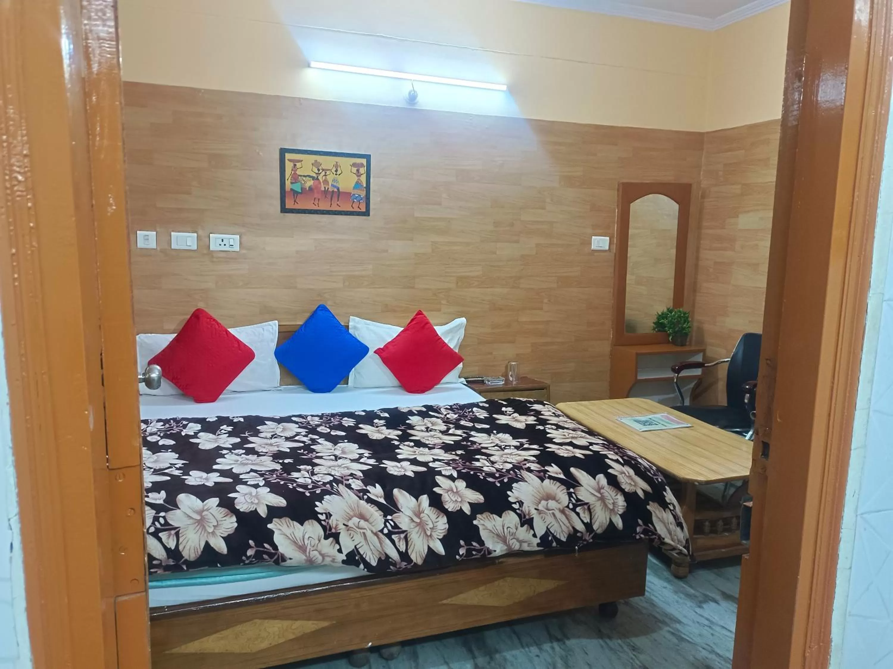 Bedroom, Bed in Hotel Shiv Palace