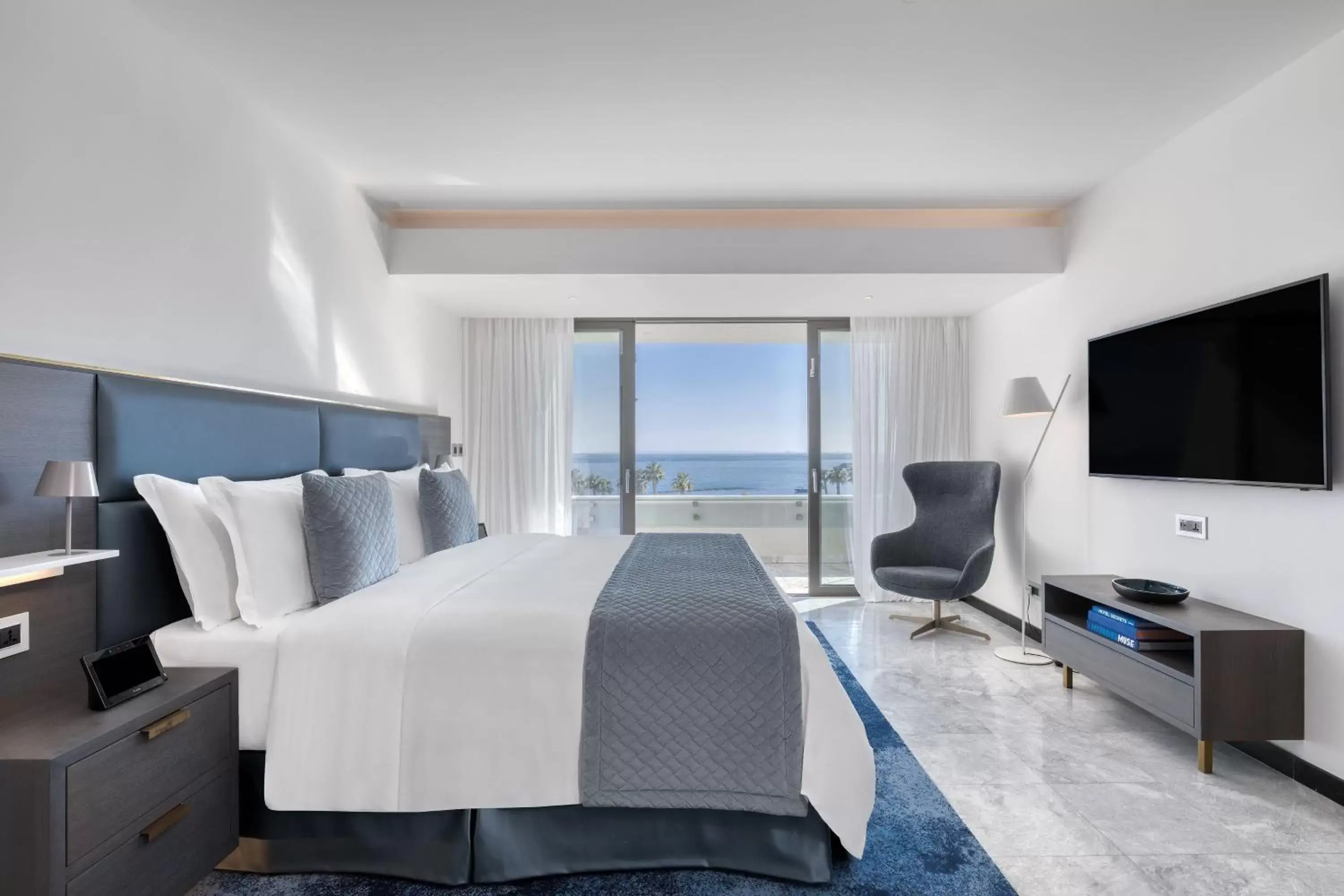 Lifestyle Suite, 1 Bedroom Suite, 1 King, Sea view, Poolside (Adults Friendly 12+) in Parklane, a Luxury Collection Resort & Spa, Limassol Lifestyle Suite, 1 Bedroom Suite, 1 King, Sea view, Poolside (Adults Friendly 12+) in Parklane, a Luxury Collection Resort & Spa, Limassol