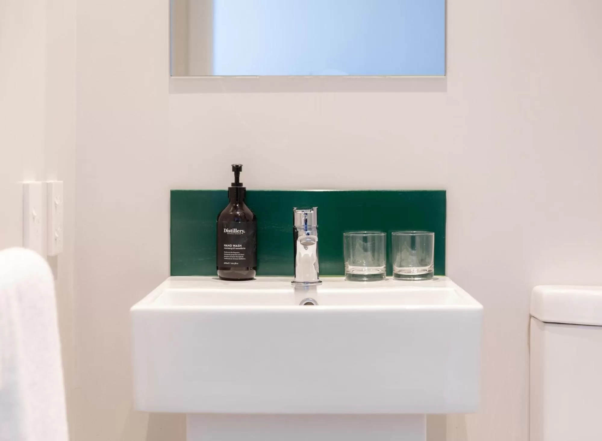 Shower, Bathroom in Jucy Snooze Christchurch Airport