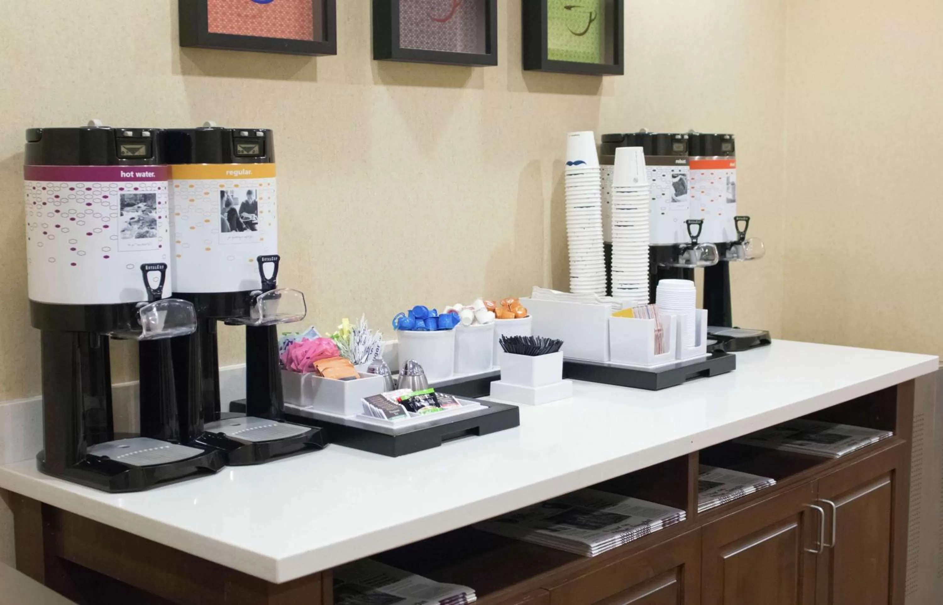 Dining area in Hampton Inn & Suites Dallas/Frisco North-Fieldhouse USA