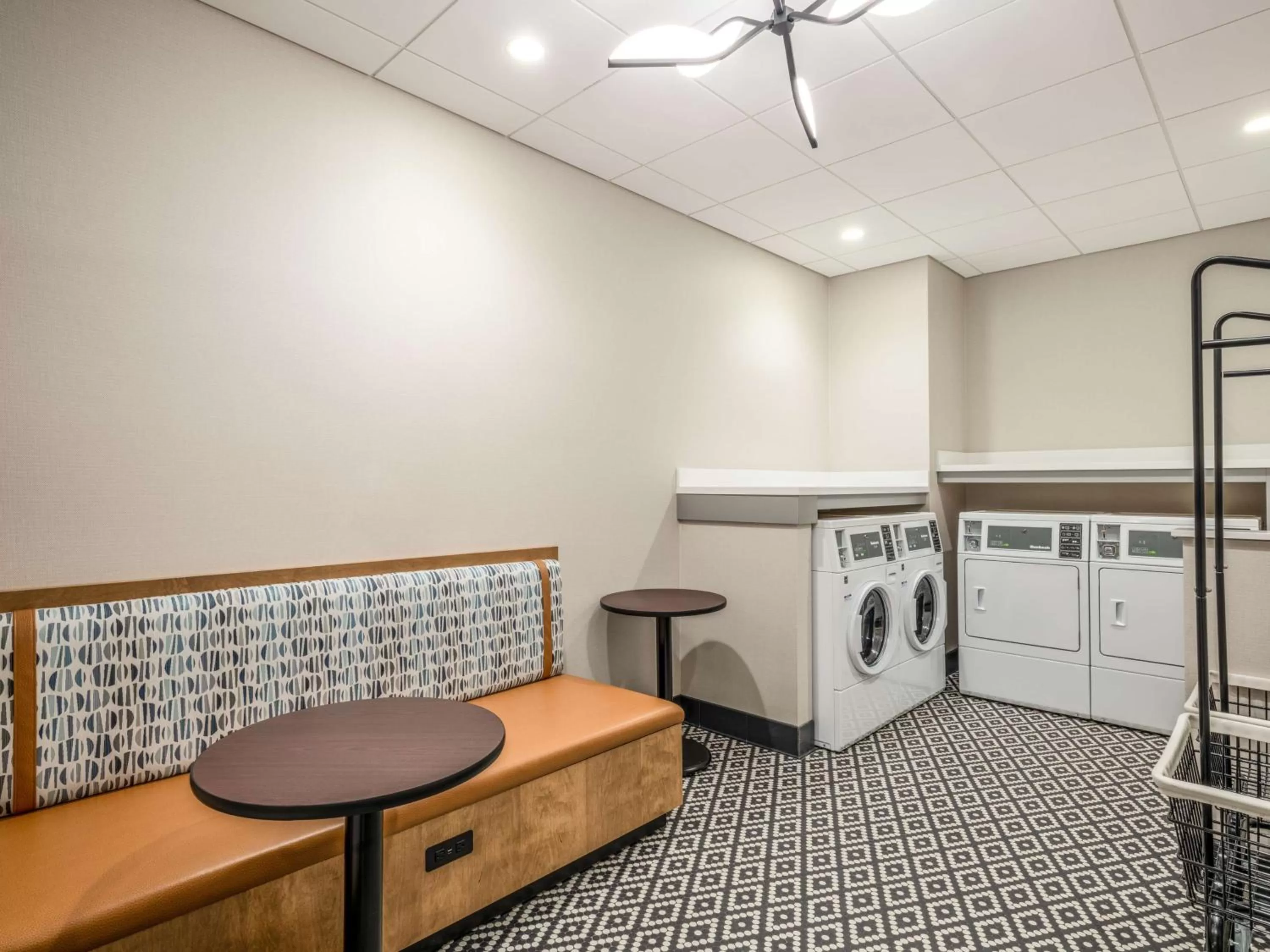 laundry in Hilton Garden Inn Toledo Downtown
