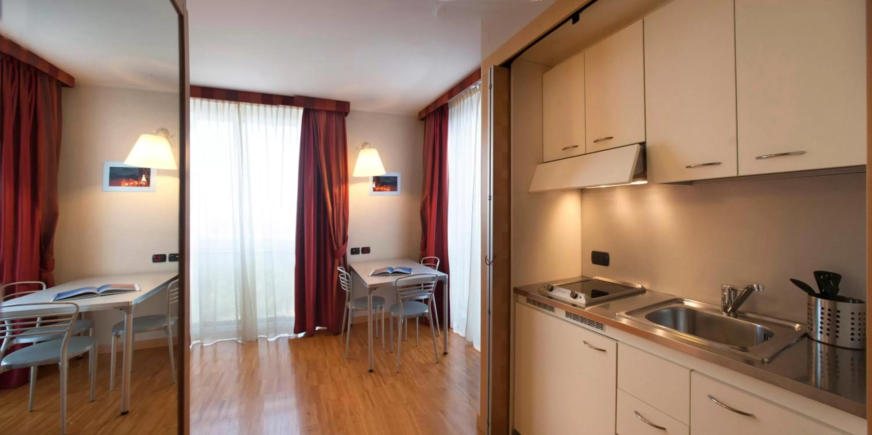 Photo of the whole room in AlbaResidence Masera26