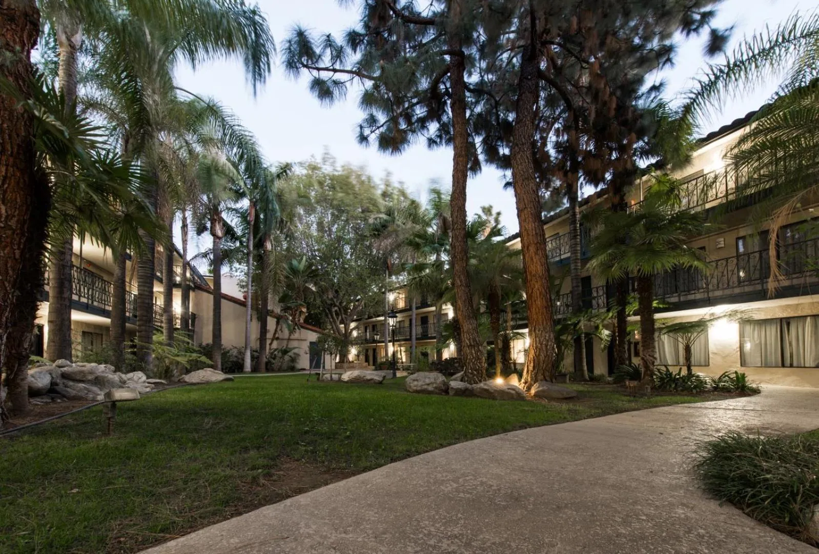 Property building in Vanllee Hotel