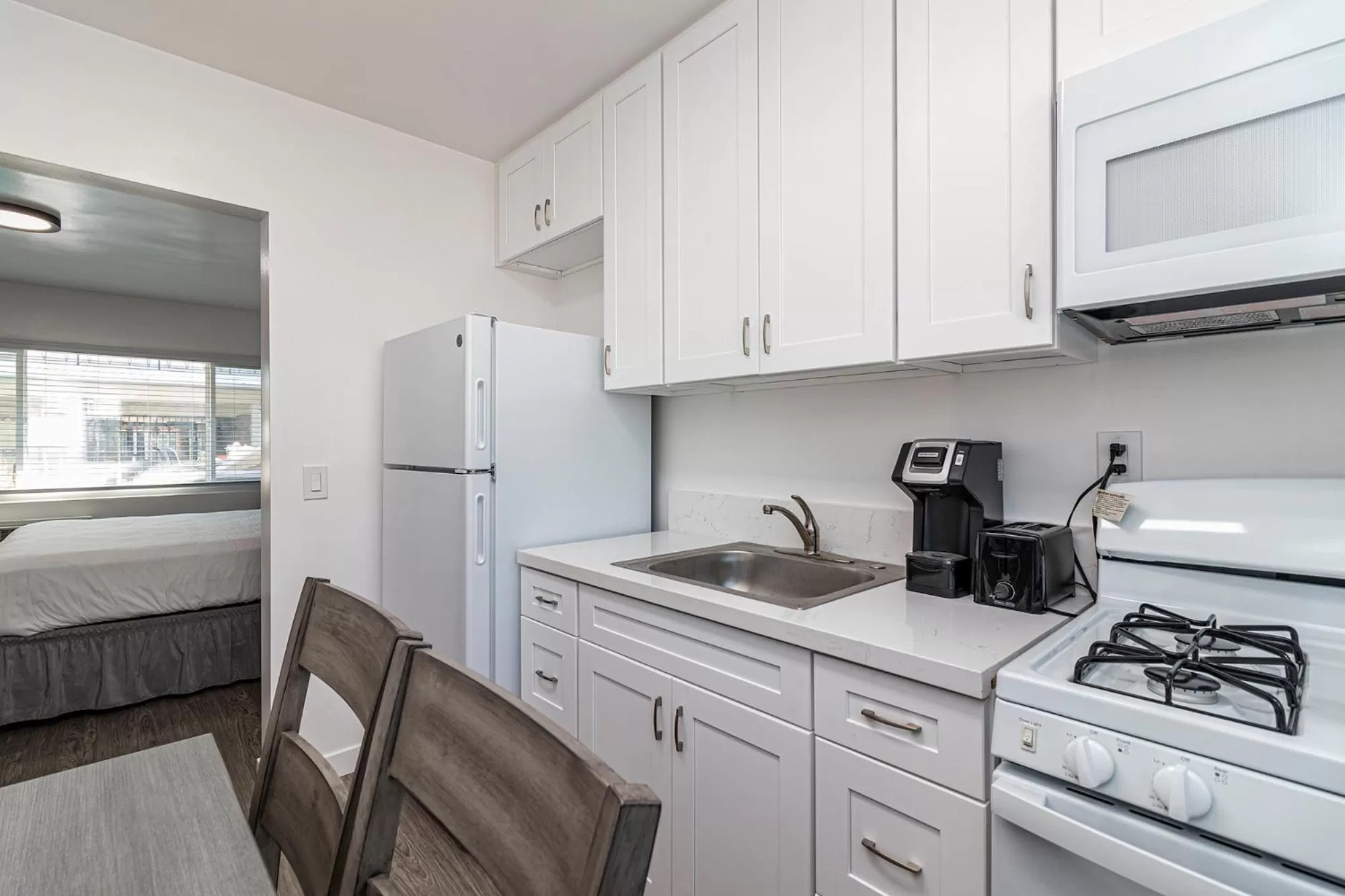 Coffee/tea facilities, Kitchen/Kitchenette in 2021 Olive