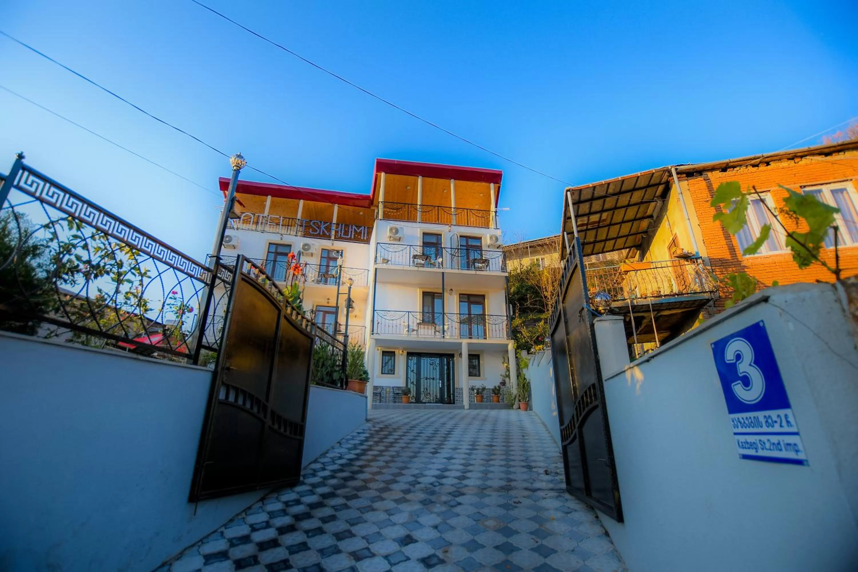 Hotel Tskhumi