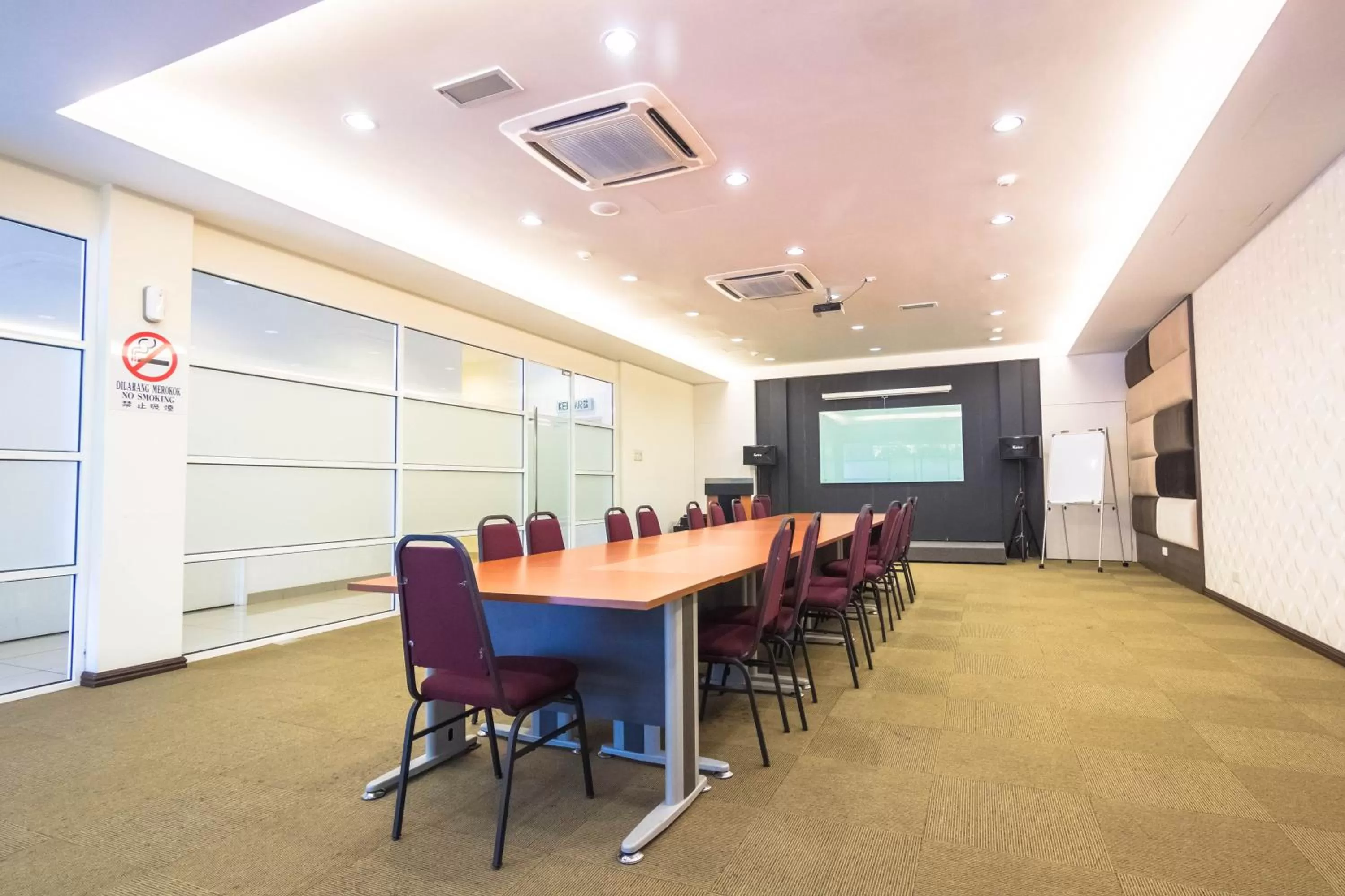 Meeting/conference room in Sunflower Hotel Malacca