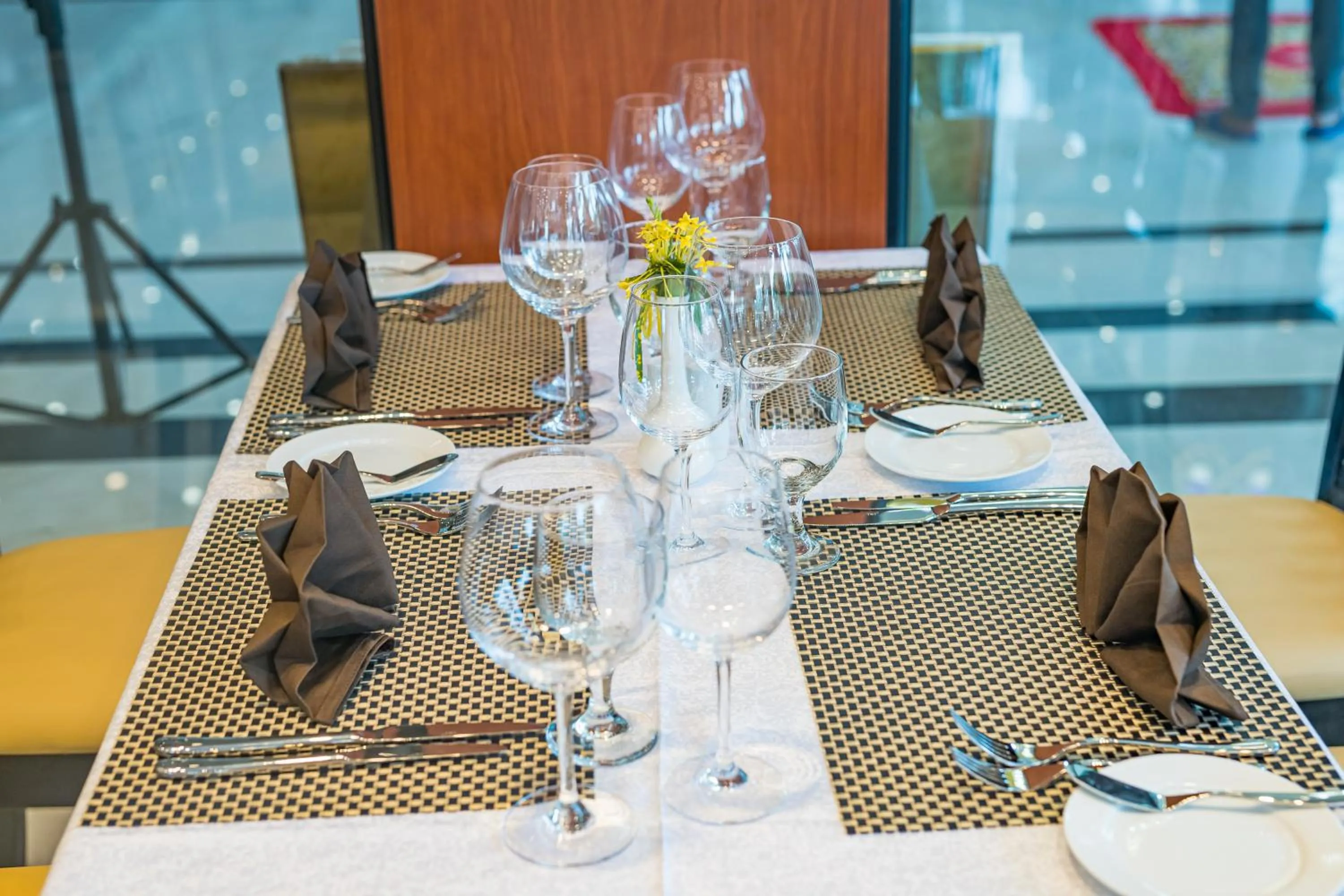 Restaurant/places to eat in Kampong Thom Royal Hotel