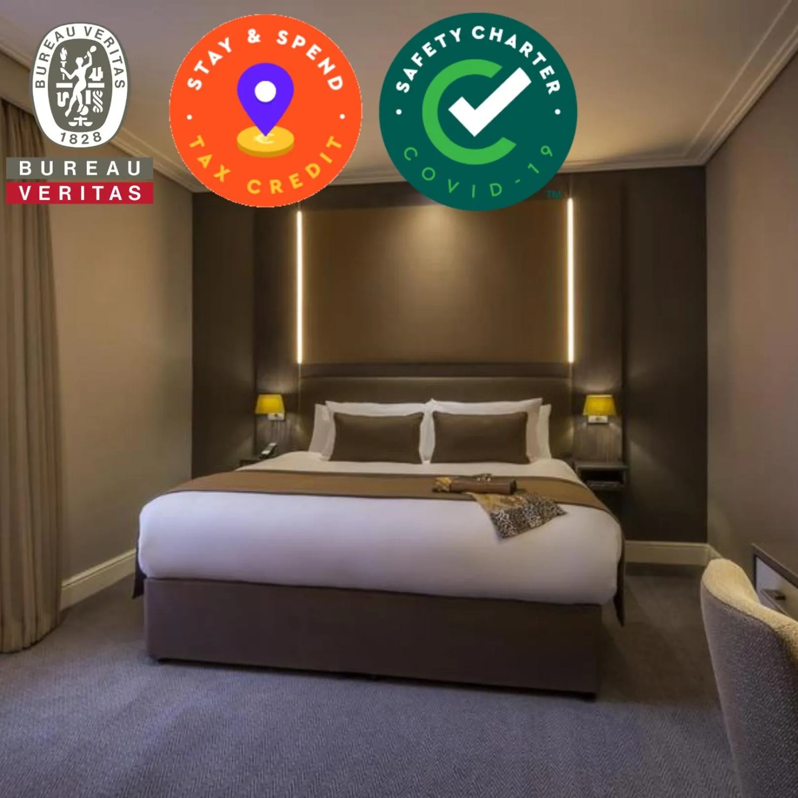 Bedroom, Bed in Belvedere Hotel, Dublin City Centre