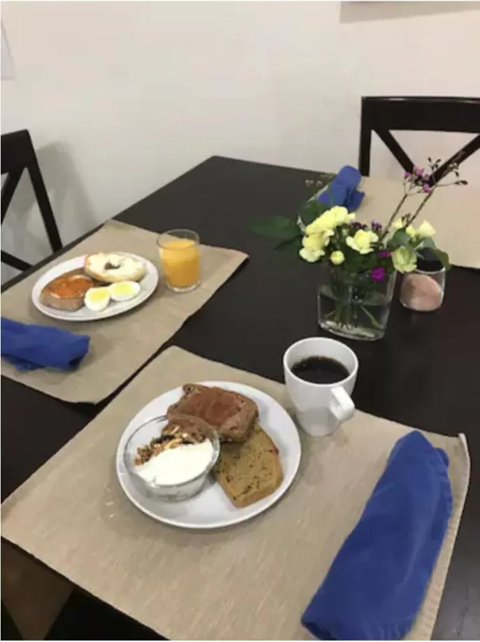 Food and drinks in Red Moon Lodge