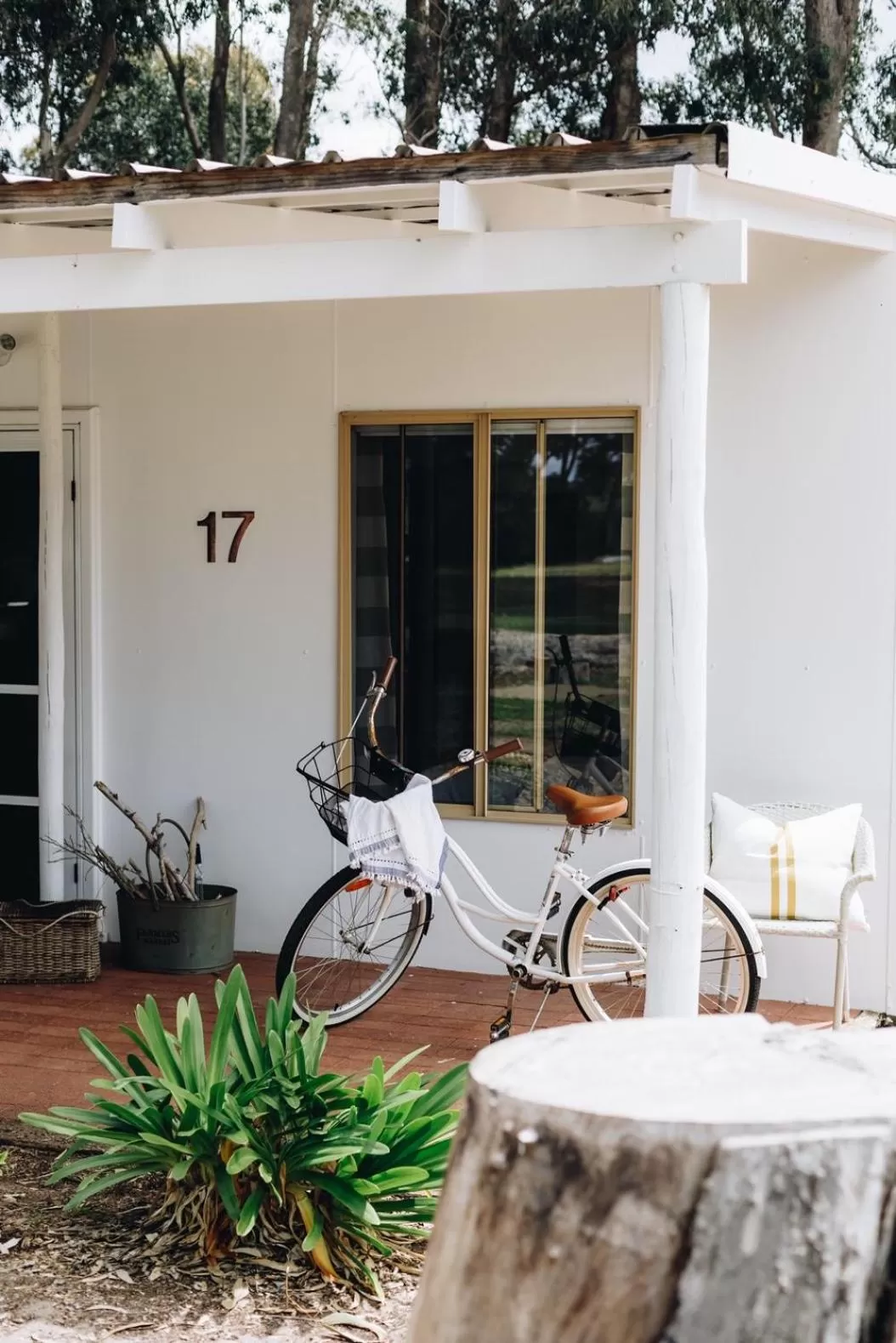 Esperance Chalet Village