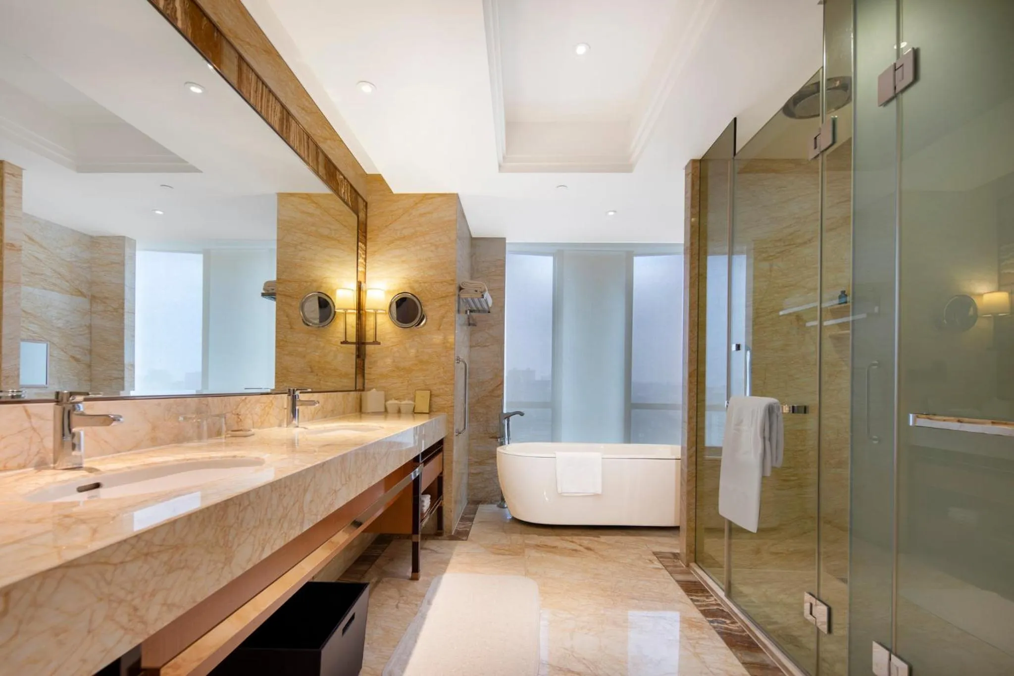 Photo of the whole room in InterContinental Changzhou by IHG