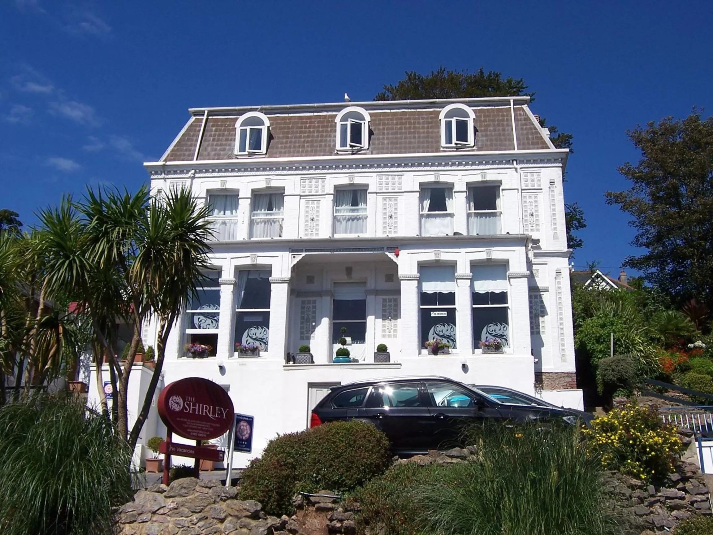 Facade/entrance in The Shirley