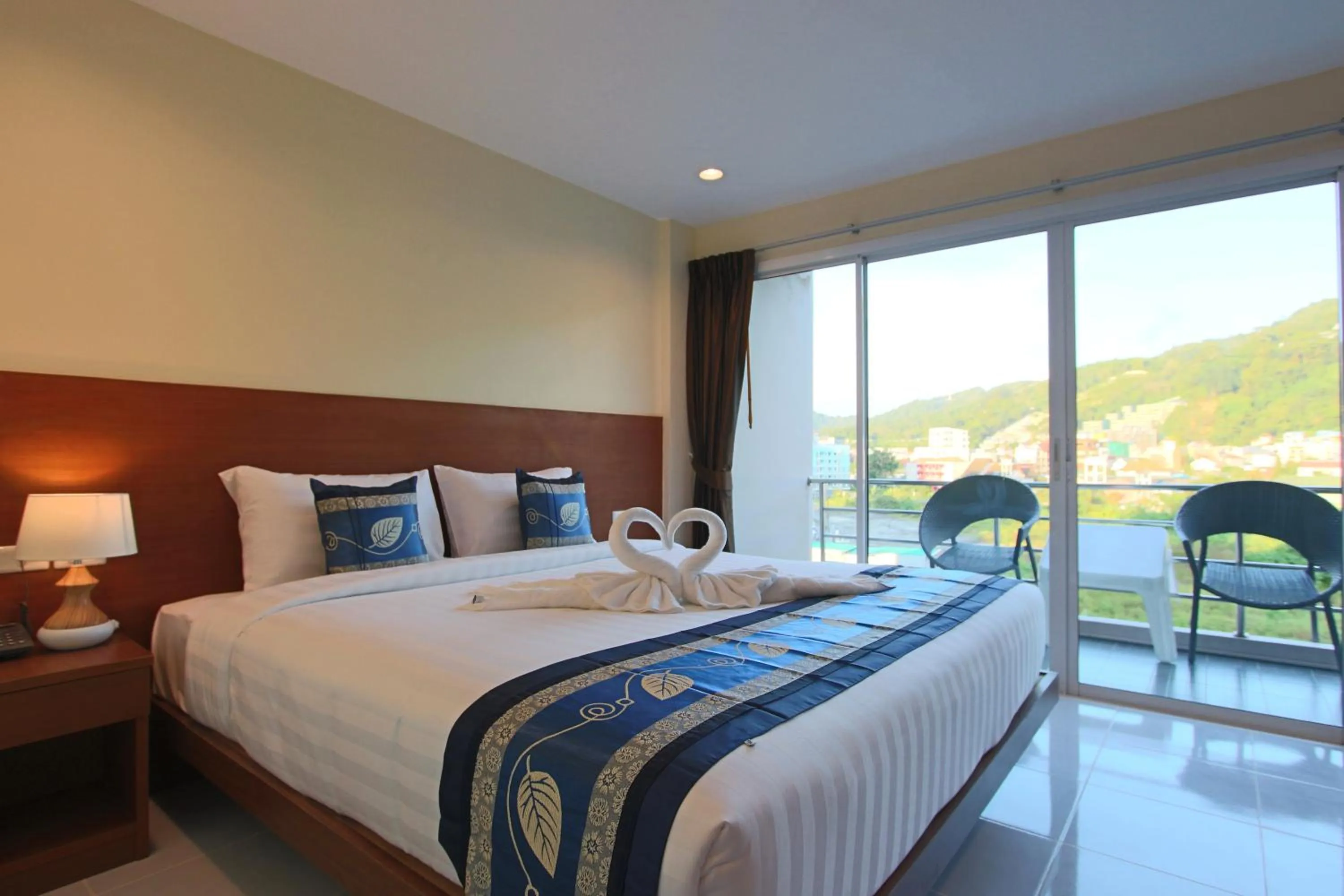 Bed in Good Nice Hotel