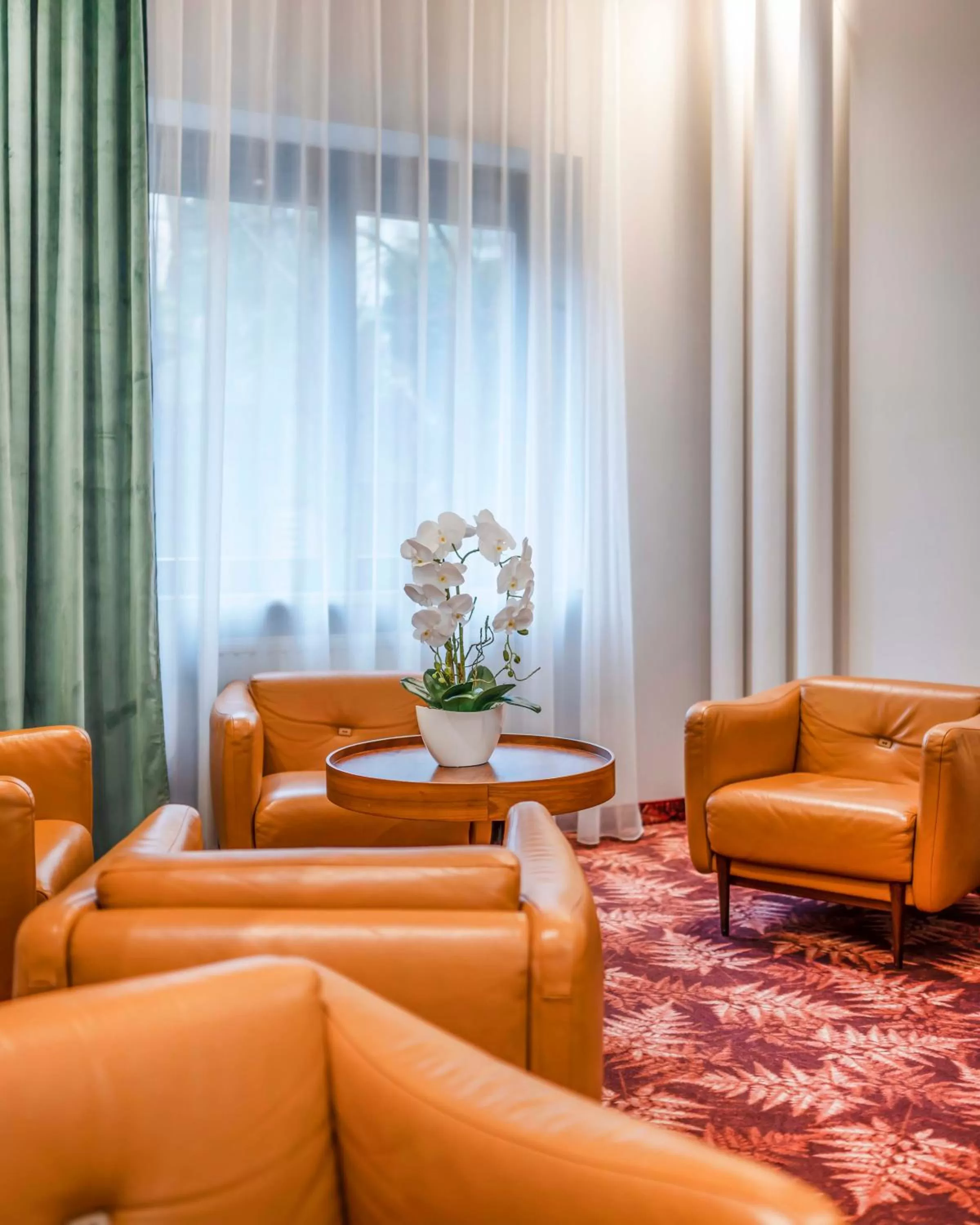 Lobby or reception in Hotel H12****