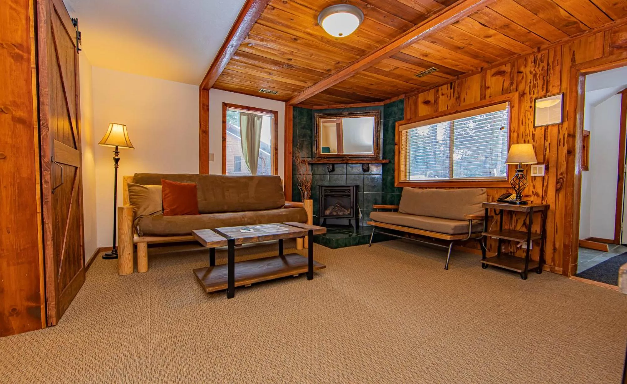 Living room, Seating Area in Cooper Spur Mountain Resort