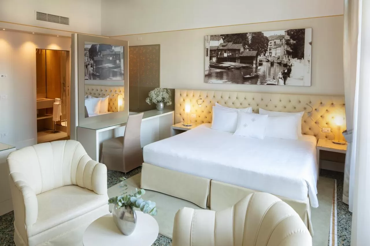 Bed in Palazzo Barocci