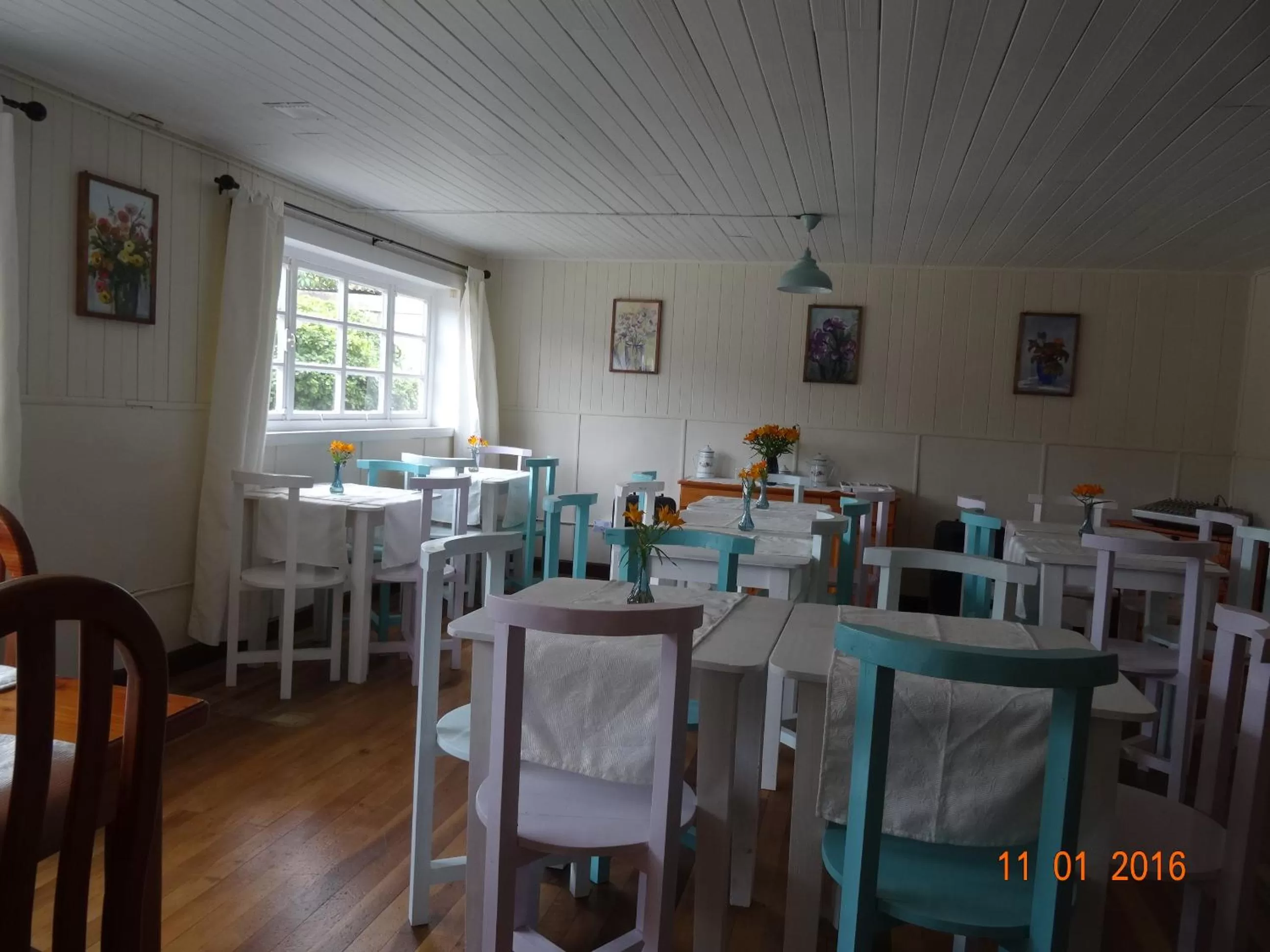 Restaurant/places to eat in Hostal Triwe