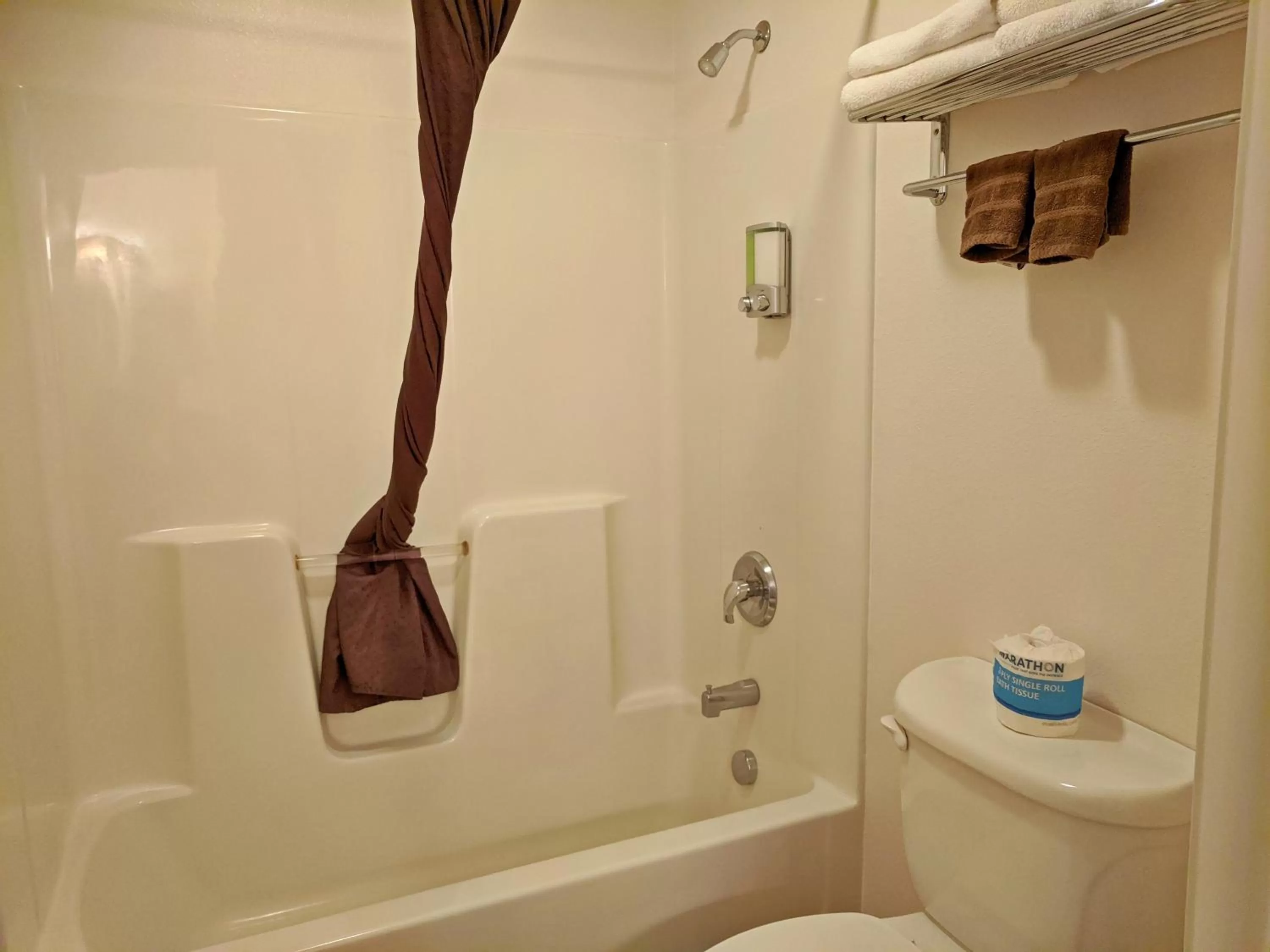 Bathroom in Aquarius Inn