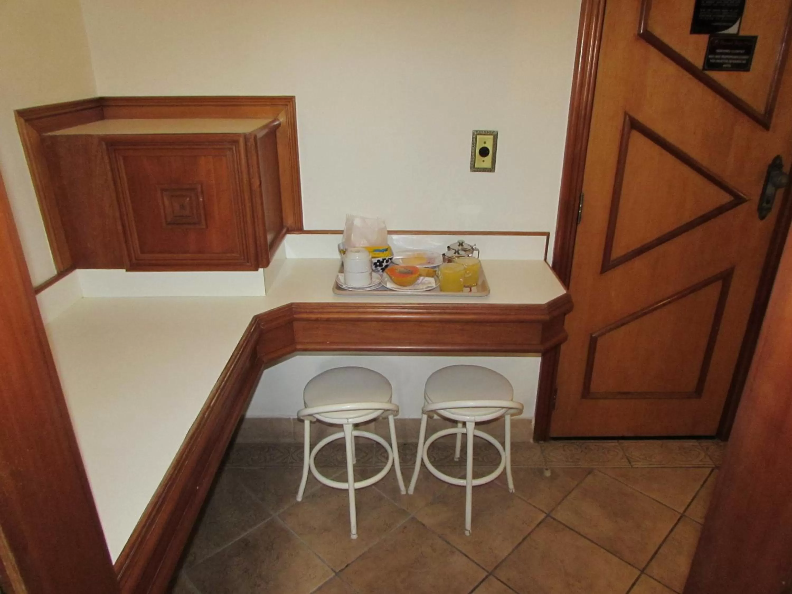 Bedroom in Pleasant Place Hotel