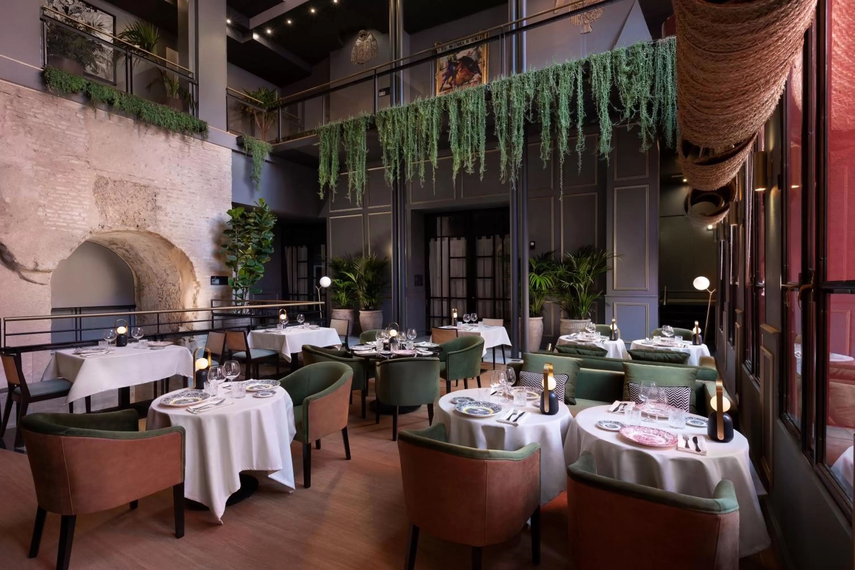 Restaurant/places to eat in Los Seises Sevilla, a Tribute Portfolio Hotel