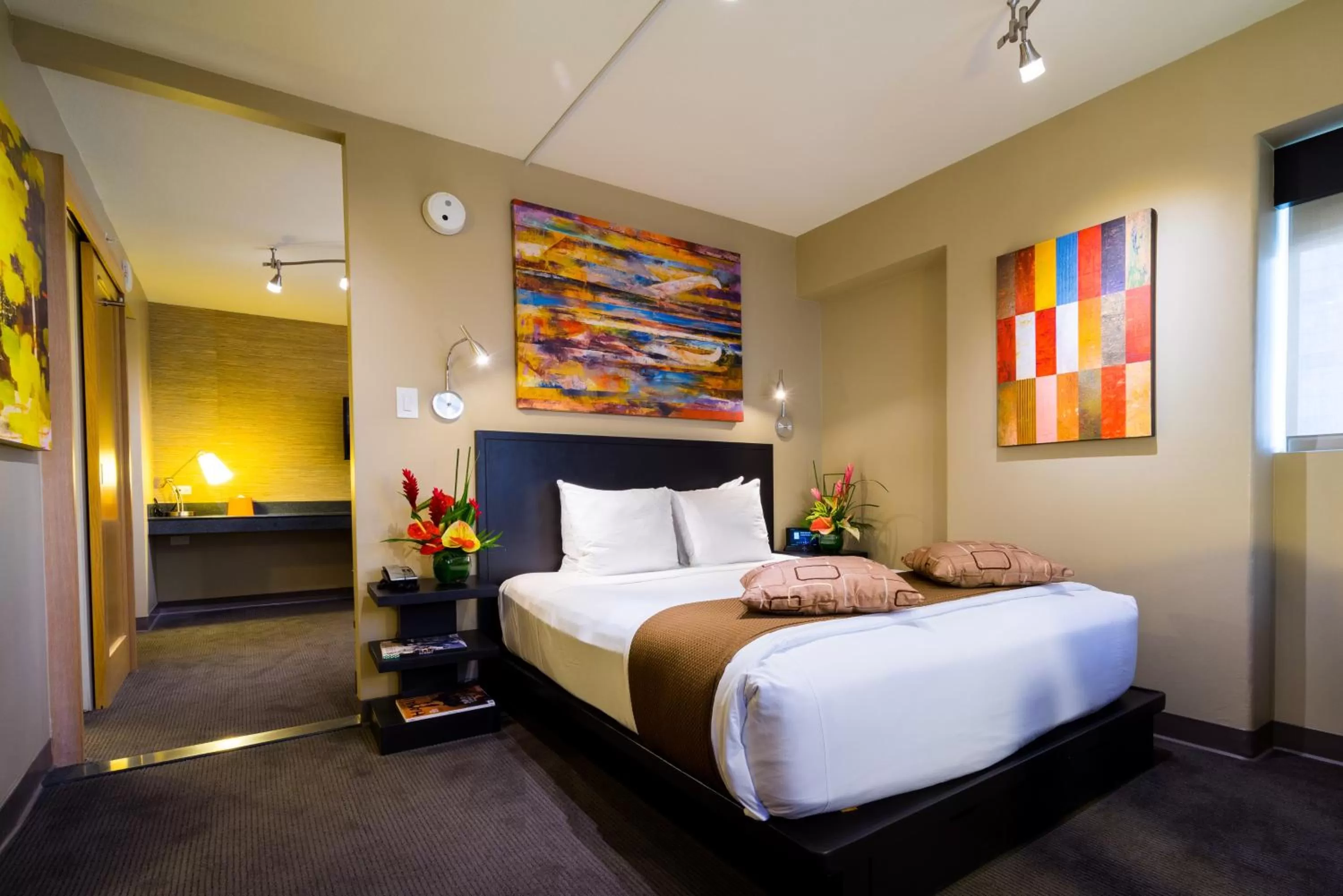 Photo of the whole room, Bed in VIVE Hotel Waikiki