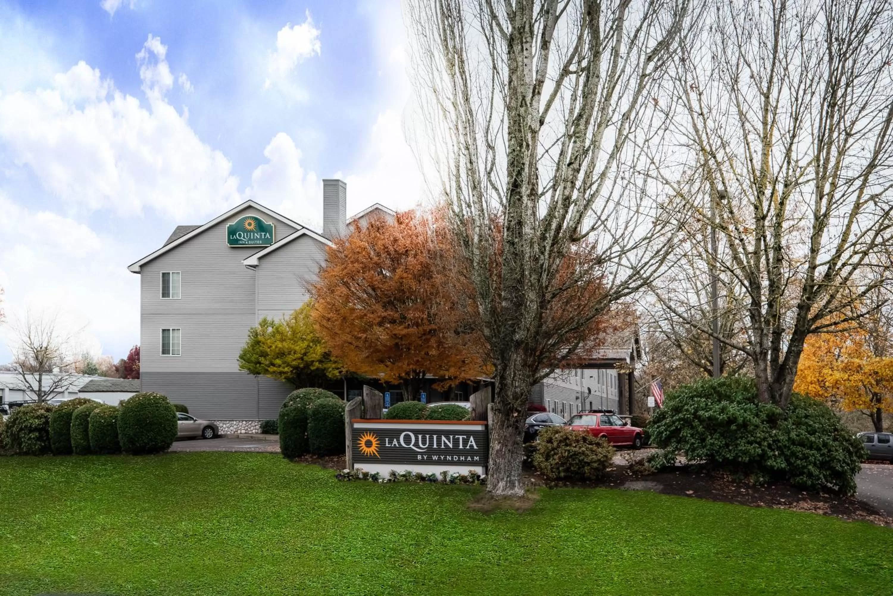 Property building in La Quinta by Wyndham Eugene