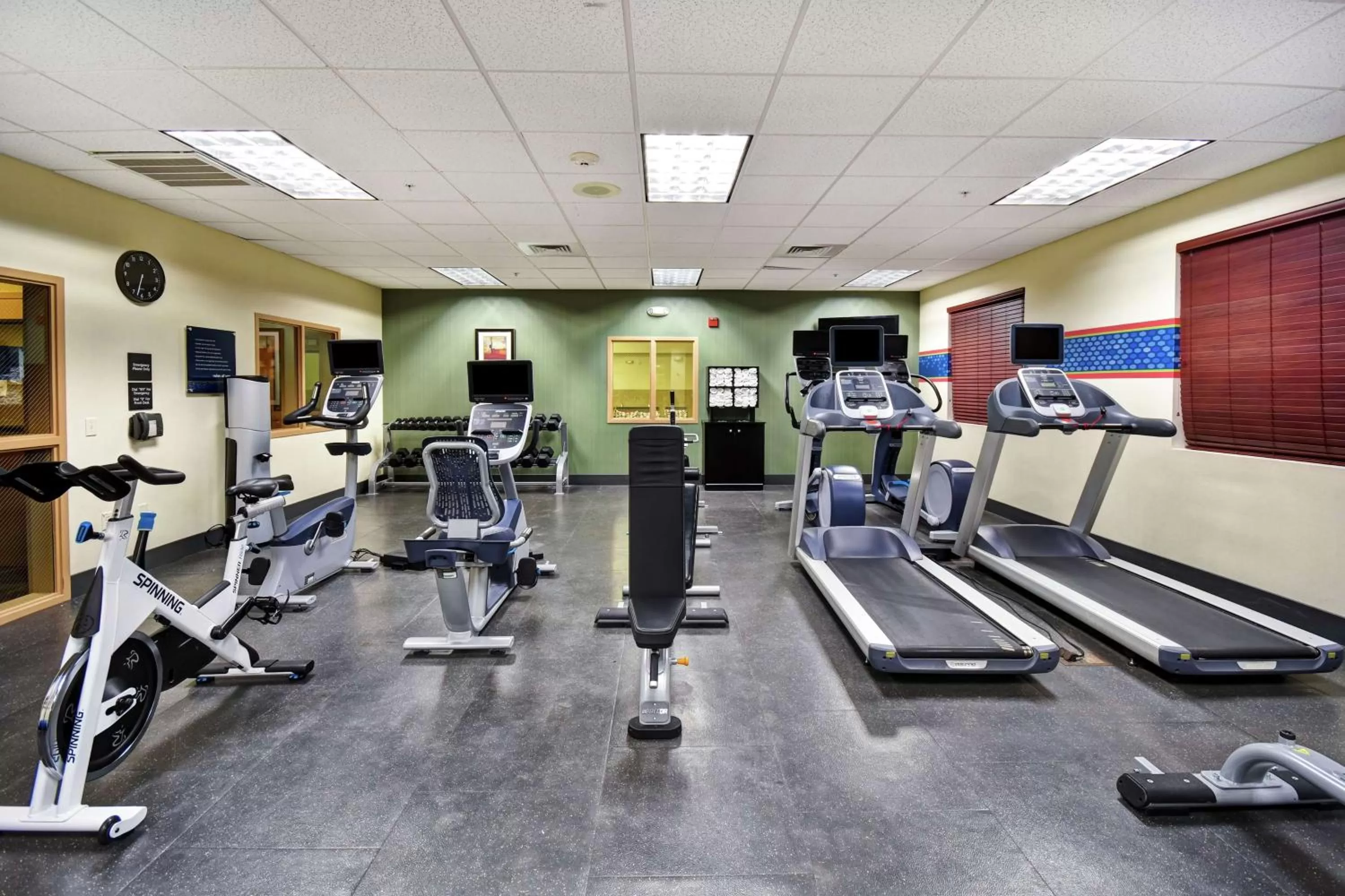Fitness centre/facilities in Hampton Inn & Suites Folsom