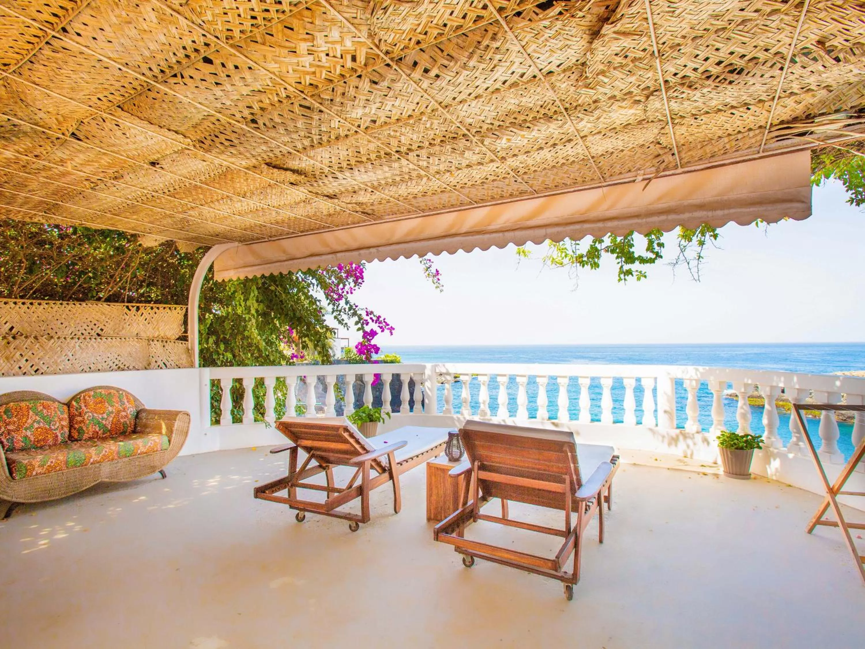 Balcony/Terrace in King Fisher Village Eco-Boutique Hotel