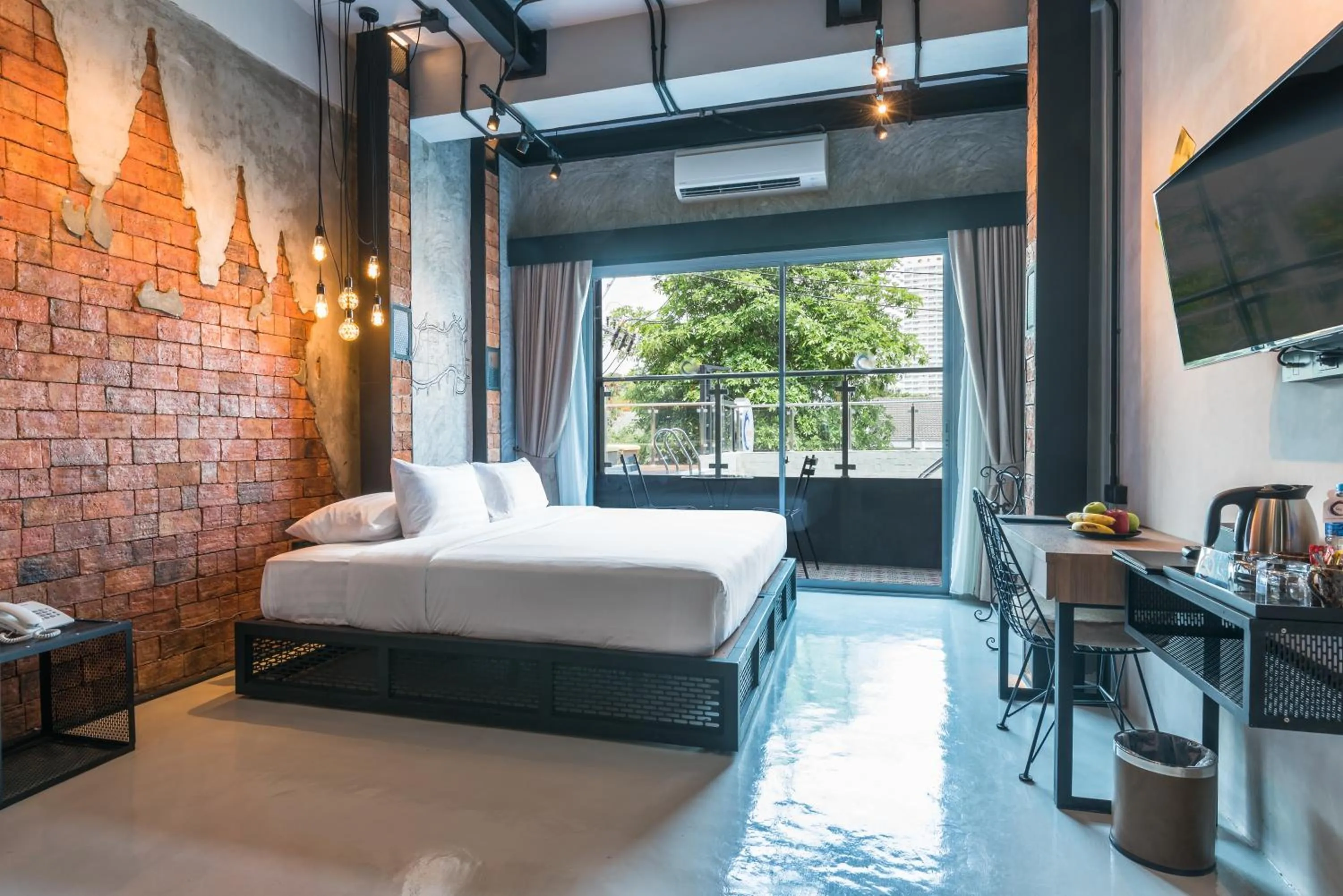 Bed in Sea Crest by Jomtien