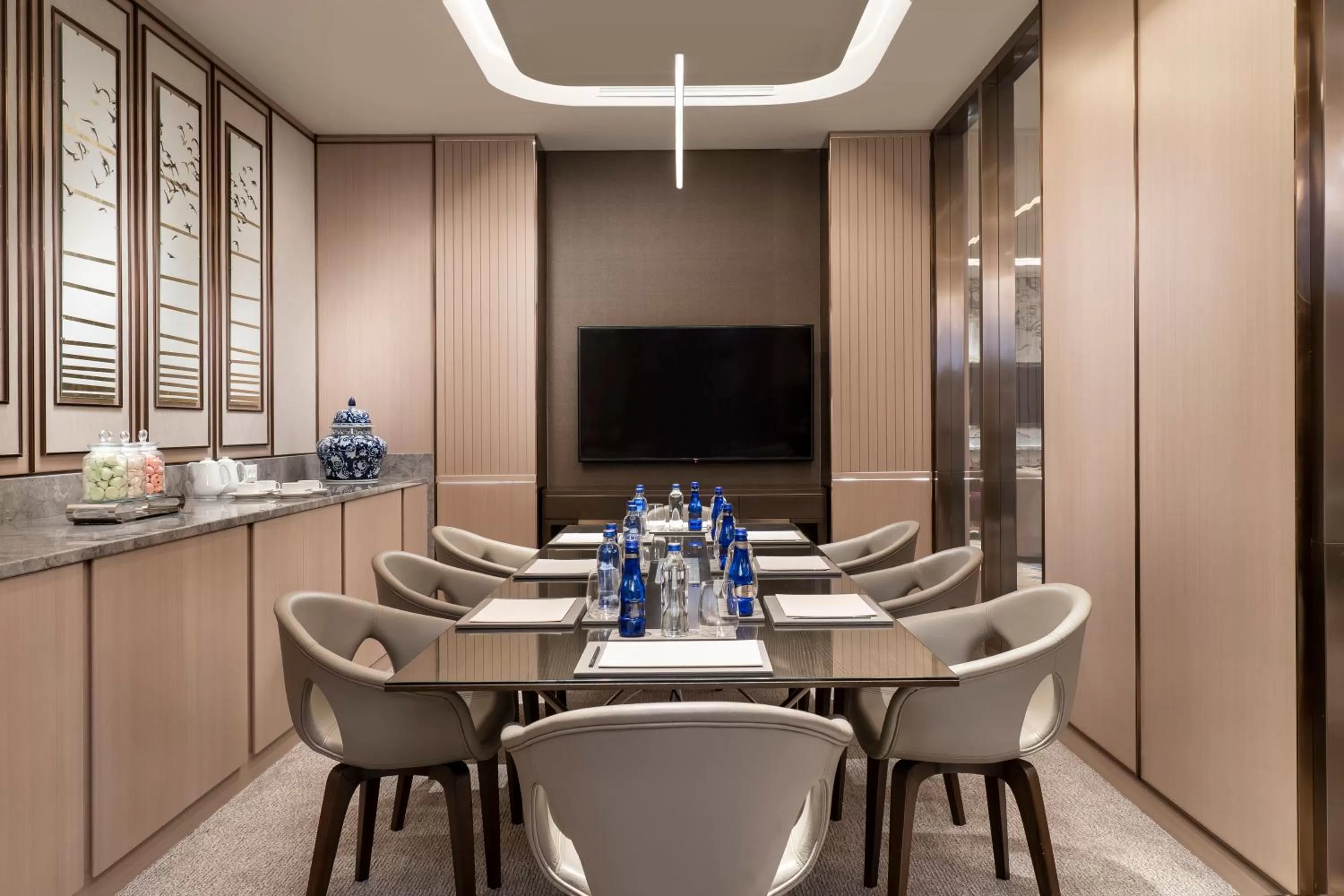 Lounge or bar in Address Istanbul