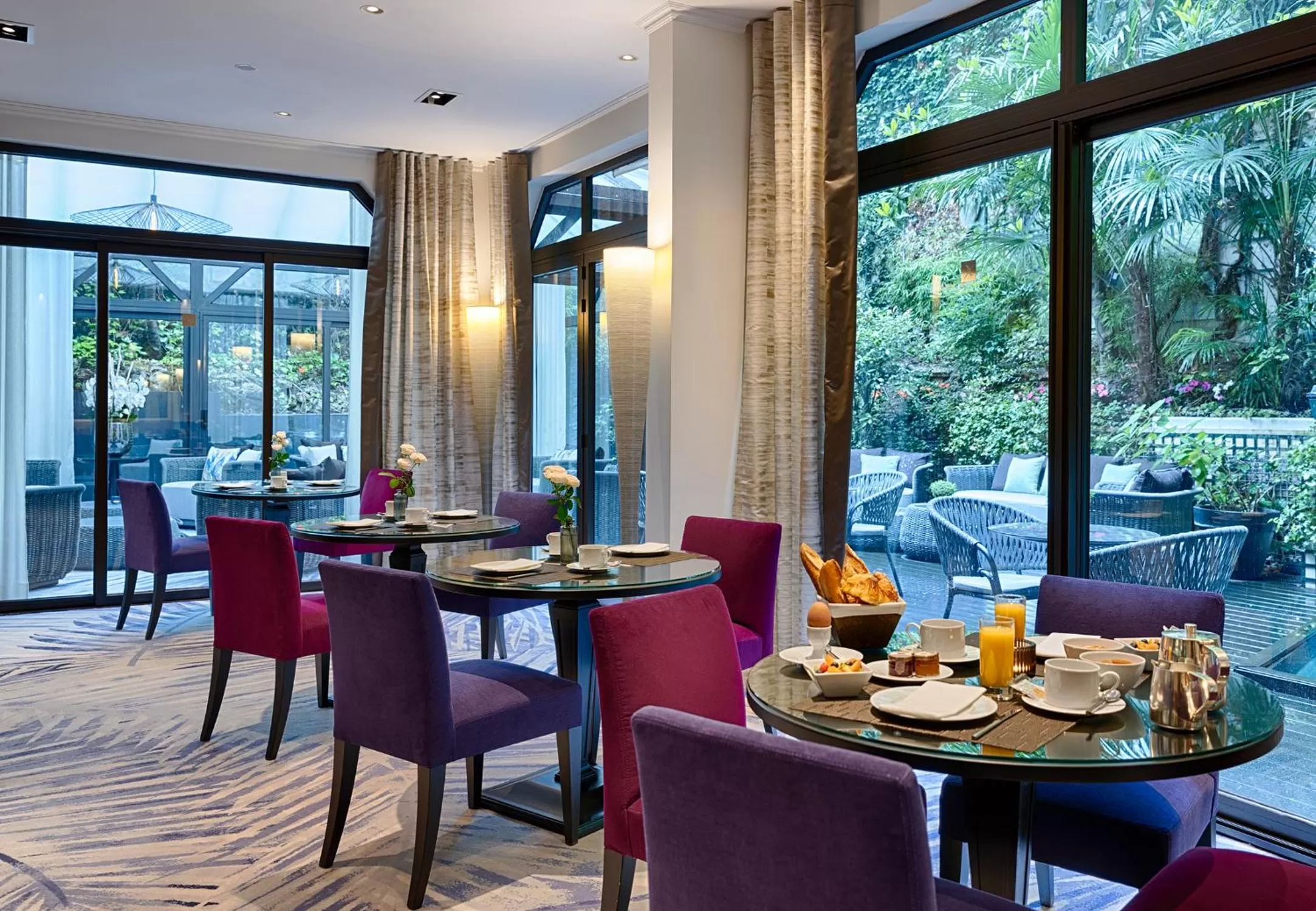 Garden view in Garden-Elysée