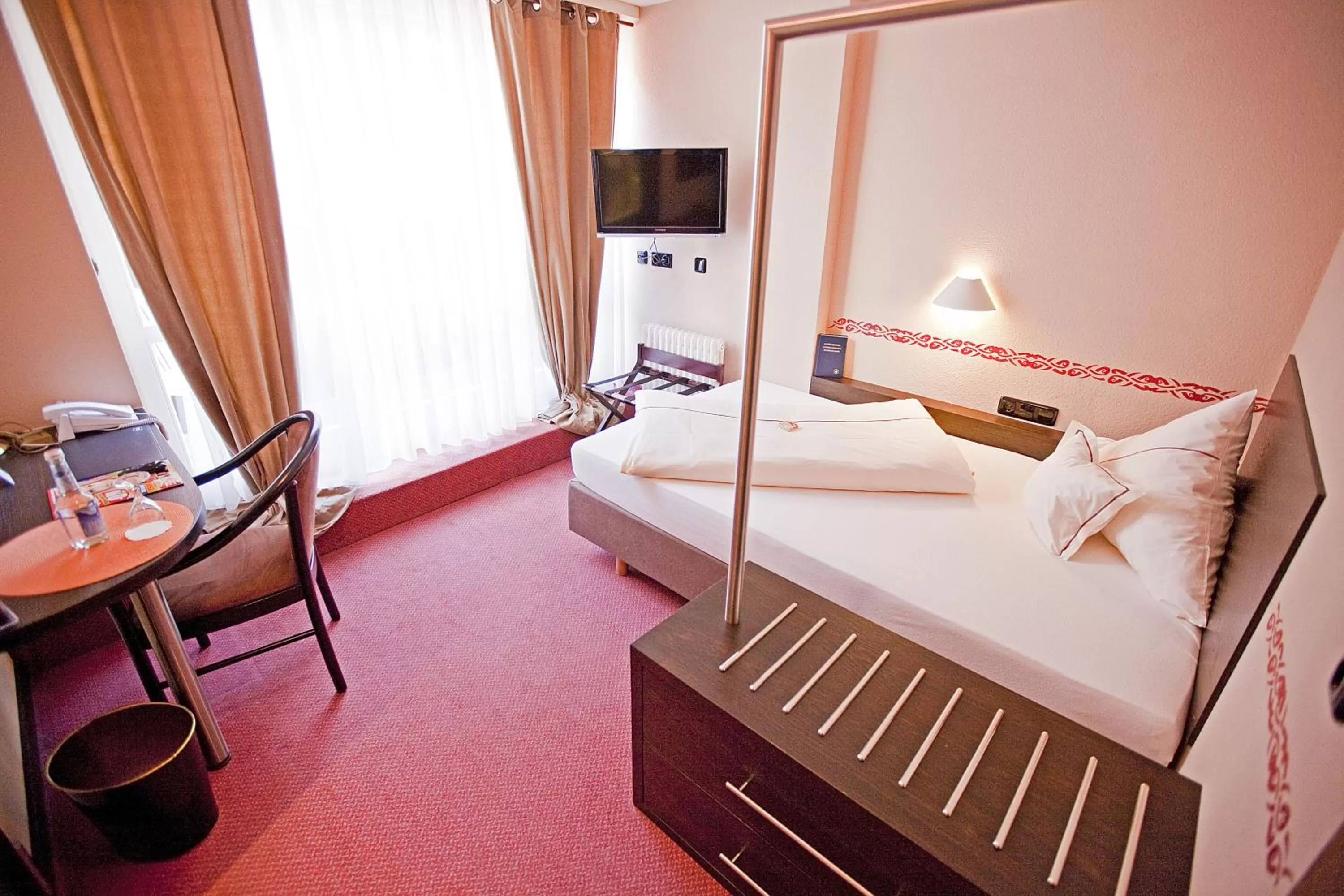 Day, Bed in Hotel Lehmeier