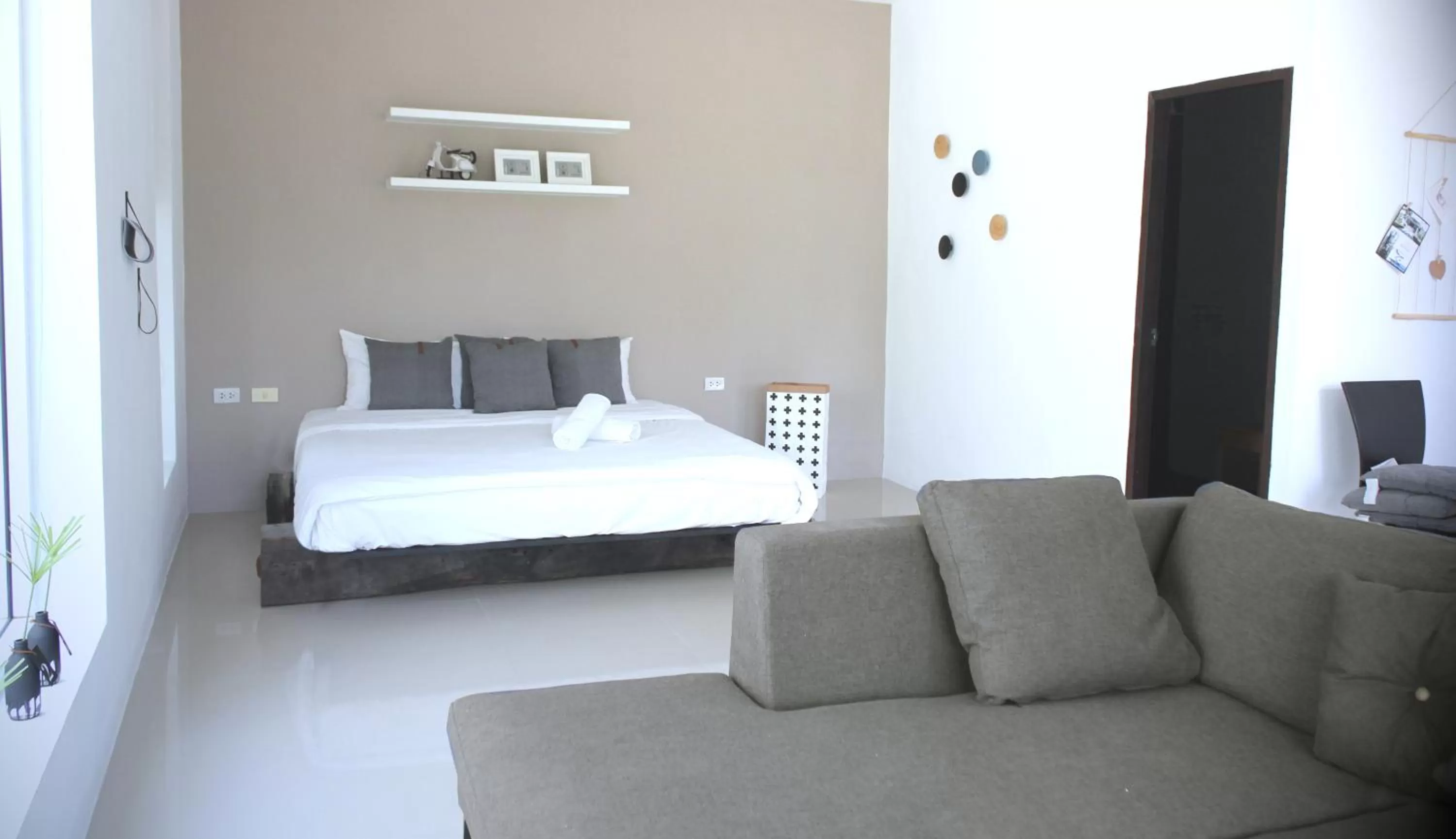 Bedroom, Bed in The Beach Village Resort