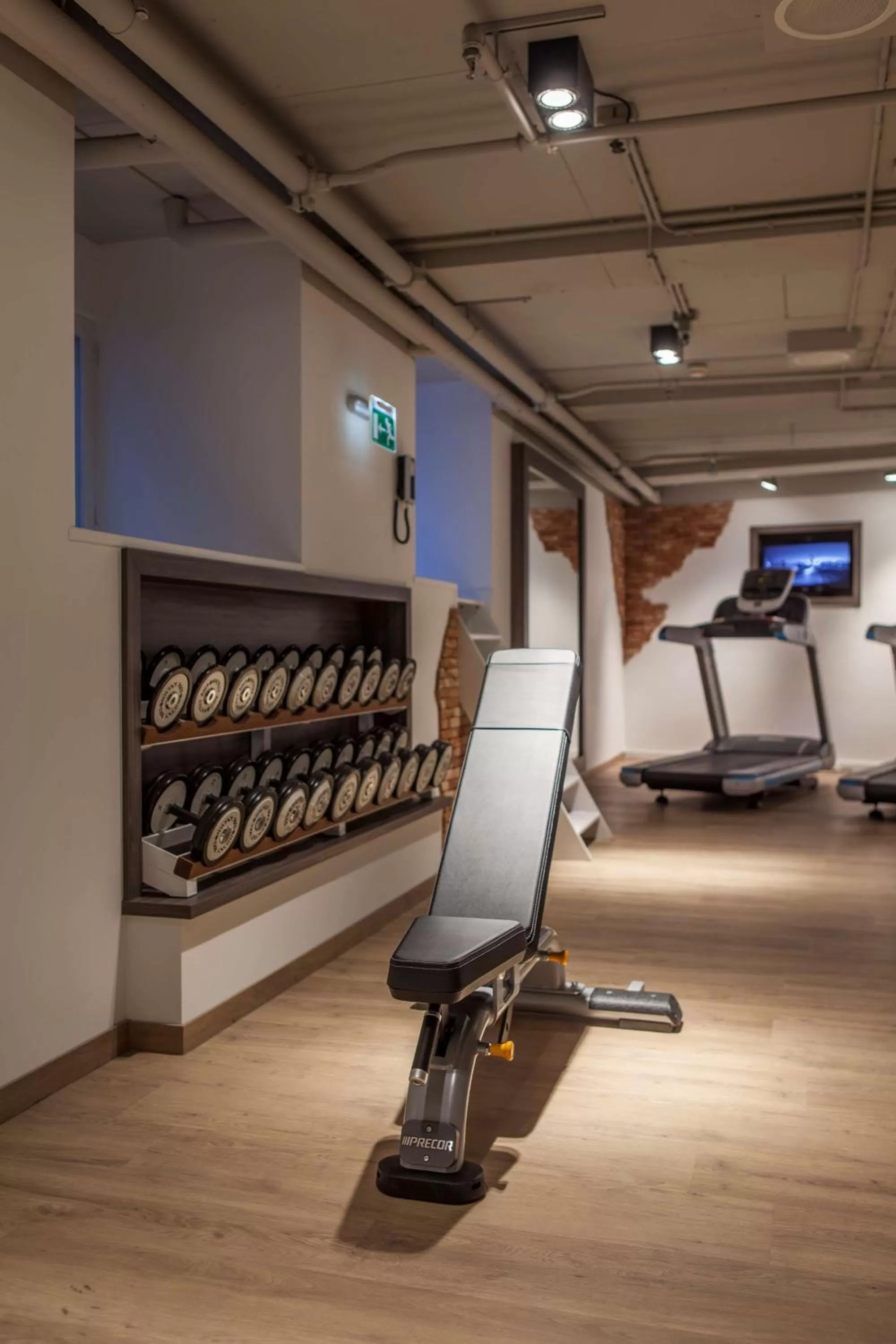 Fitness centre/facilities in Radisson Blu Hotel, Amsterdam City Center