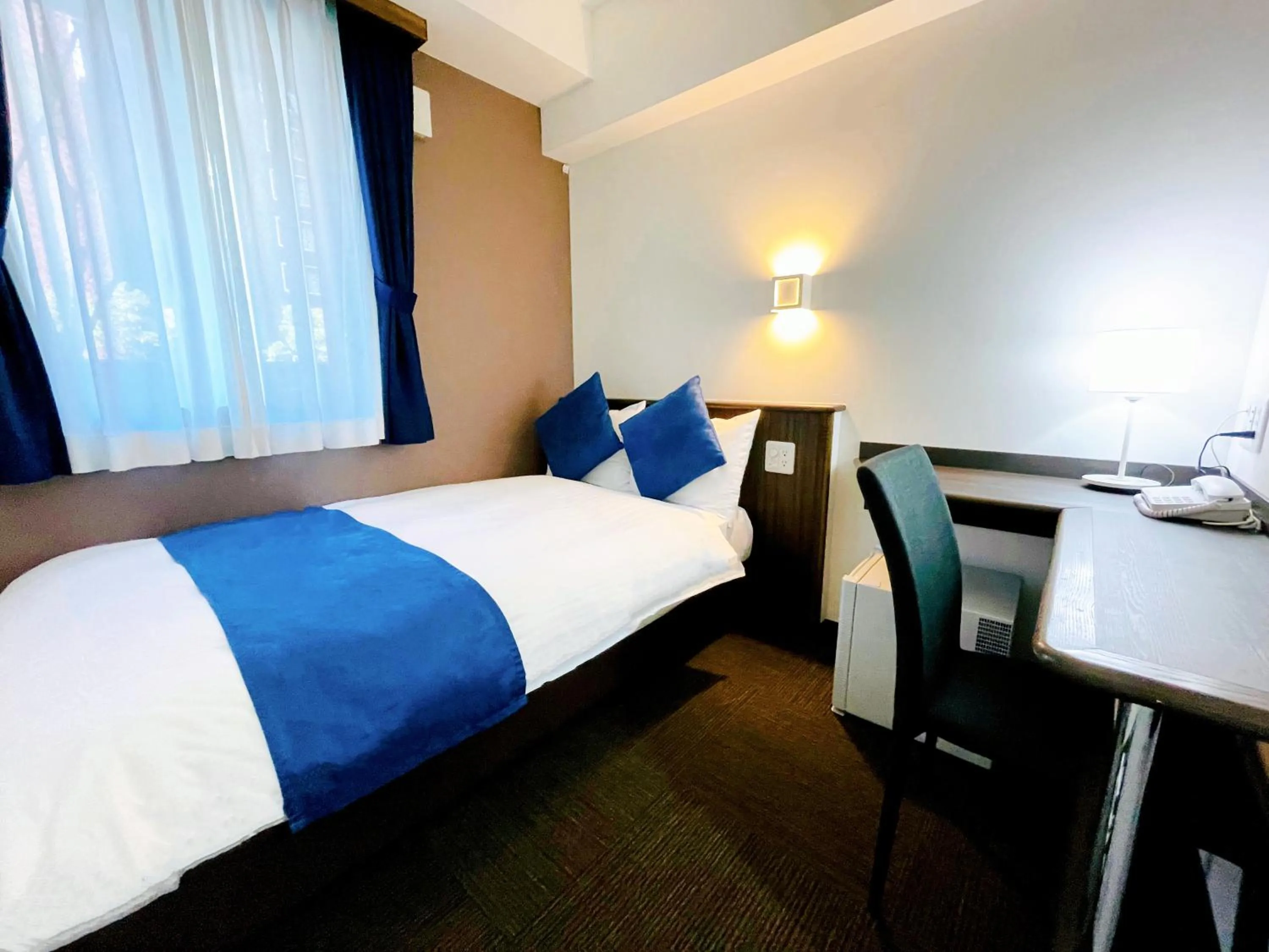 Photo of the whole room, Bed in Eins.Inn Umeda Higashi