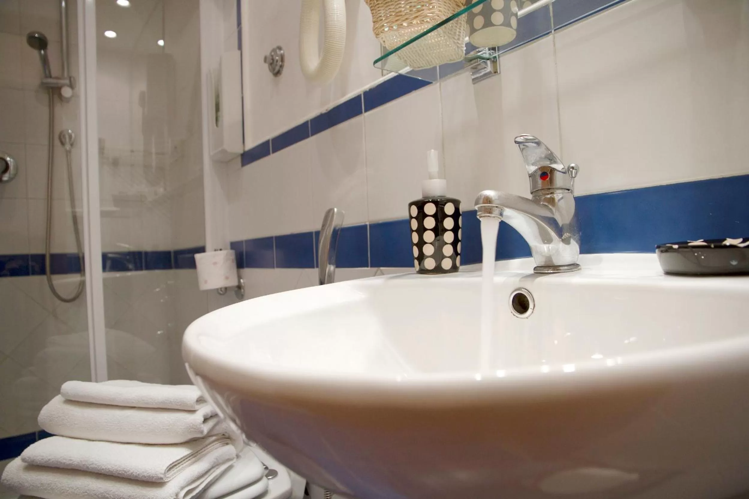 Bathroom in San Peter Rome B&B