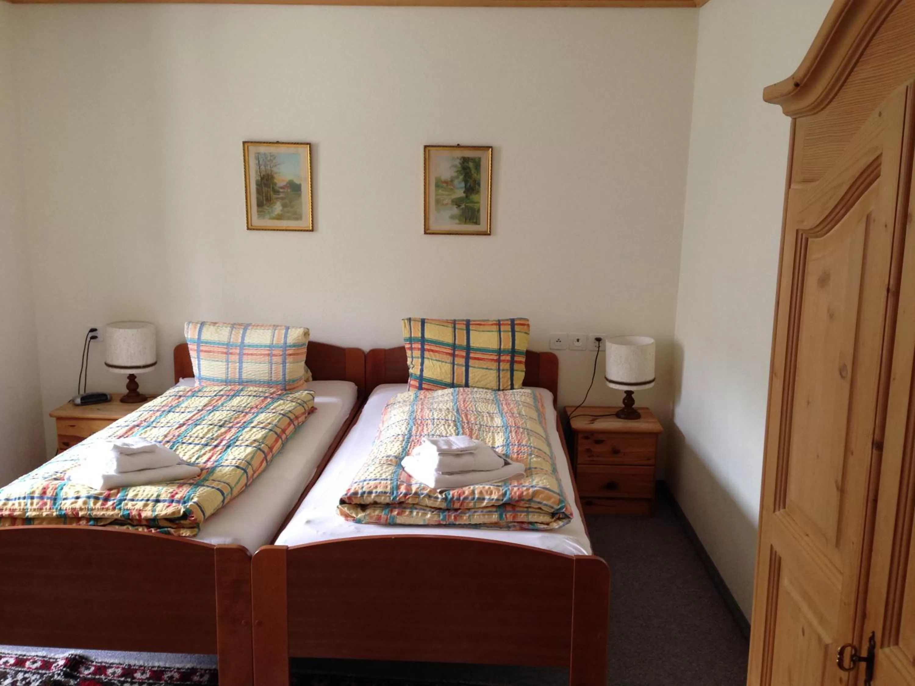 Bed in Hotel Quellenhof